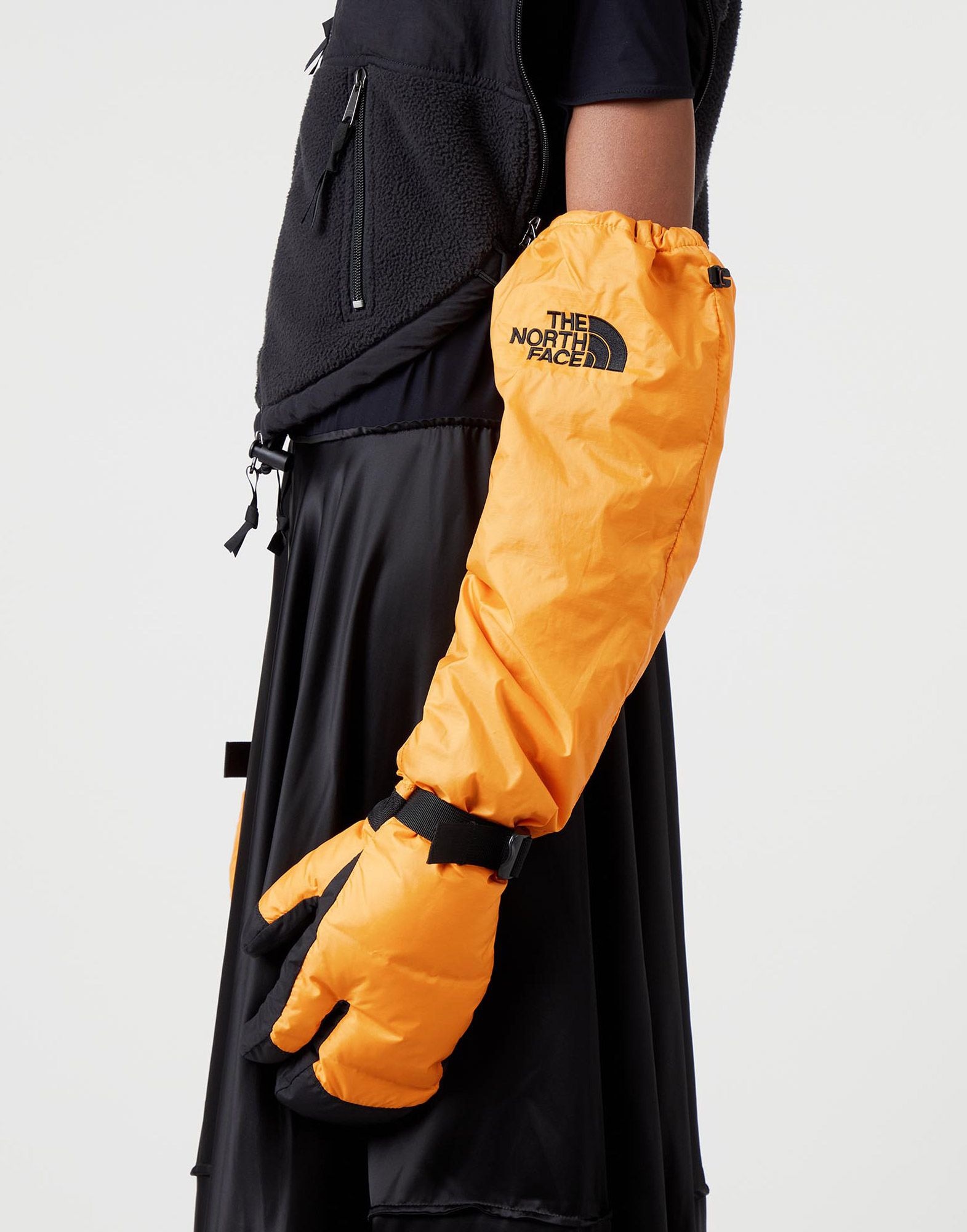 MM6 x TNF Tabi Expedition mitt gloves - 5