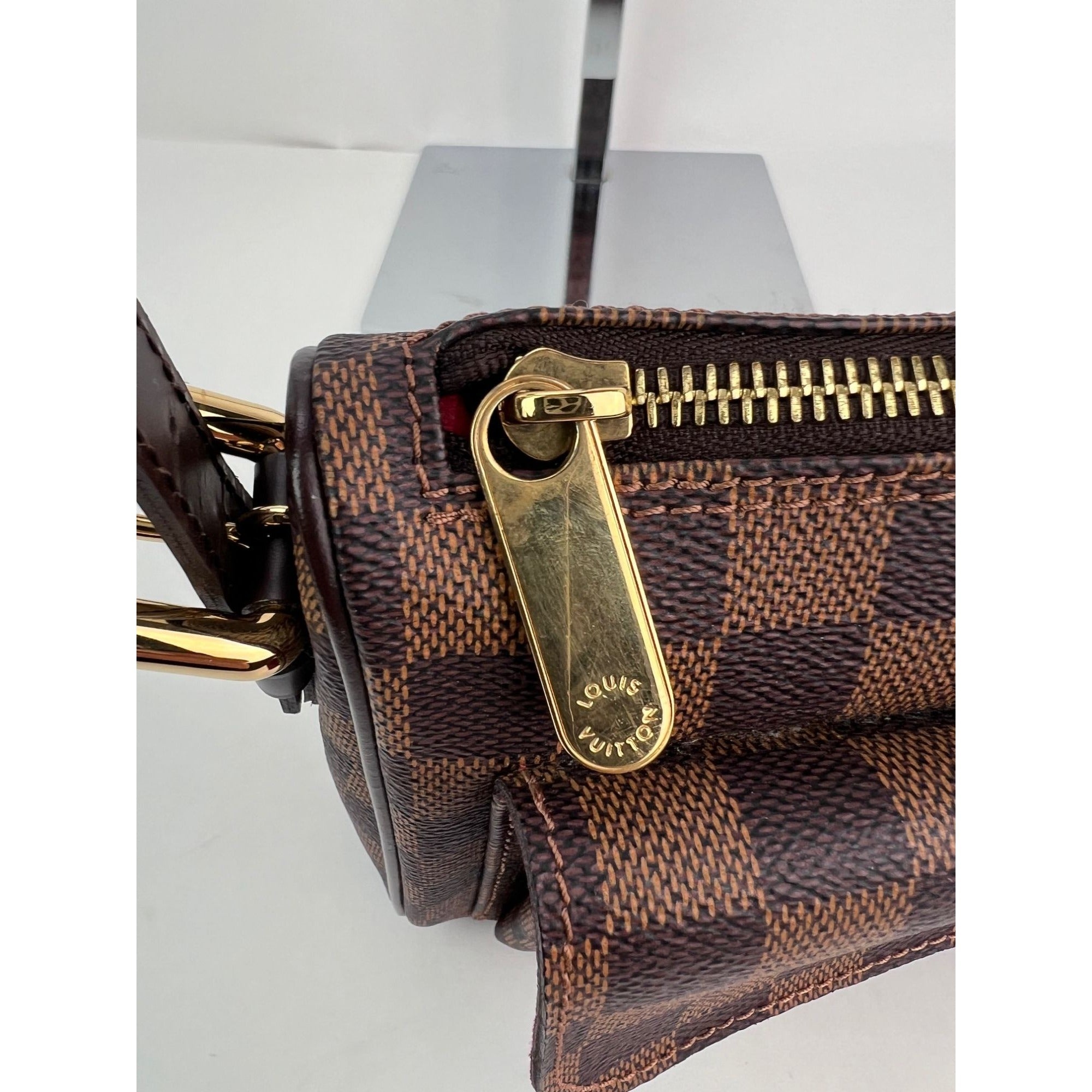 Louis Vuitton Ravello GM Damier Ebene Shoulder Bag - 12