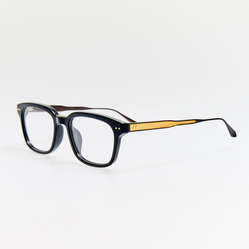 LINDA FARROW Mauro Optical in Black outlook