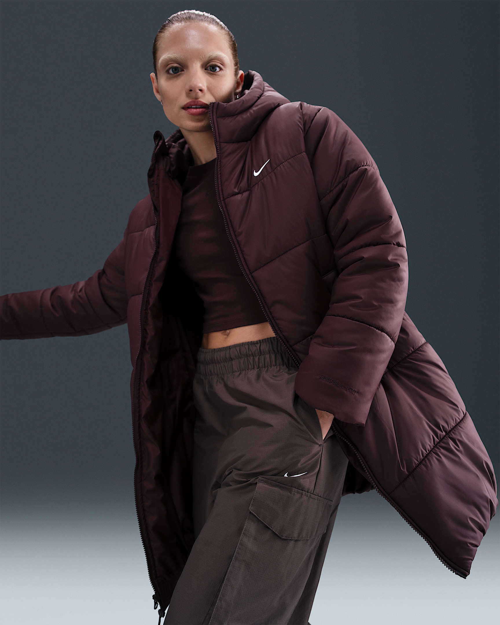 Nike Sportswear Classic Women's Therma-FIT Loose Hooded Parka - 3