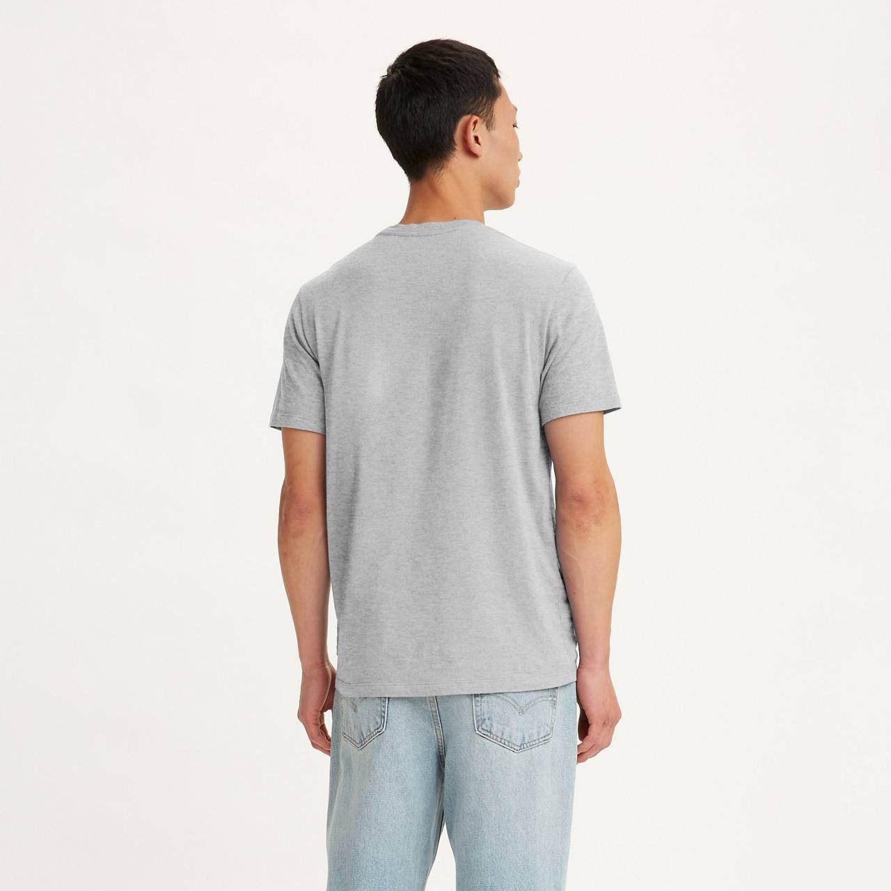 CLASSIC GRAPHIC T-SHIRT - 3
