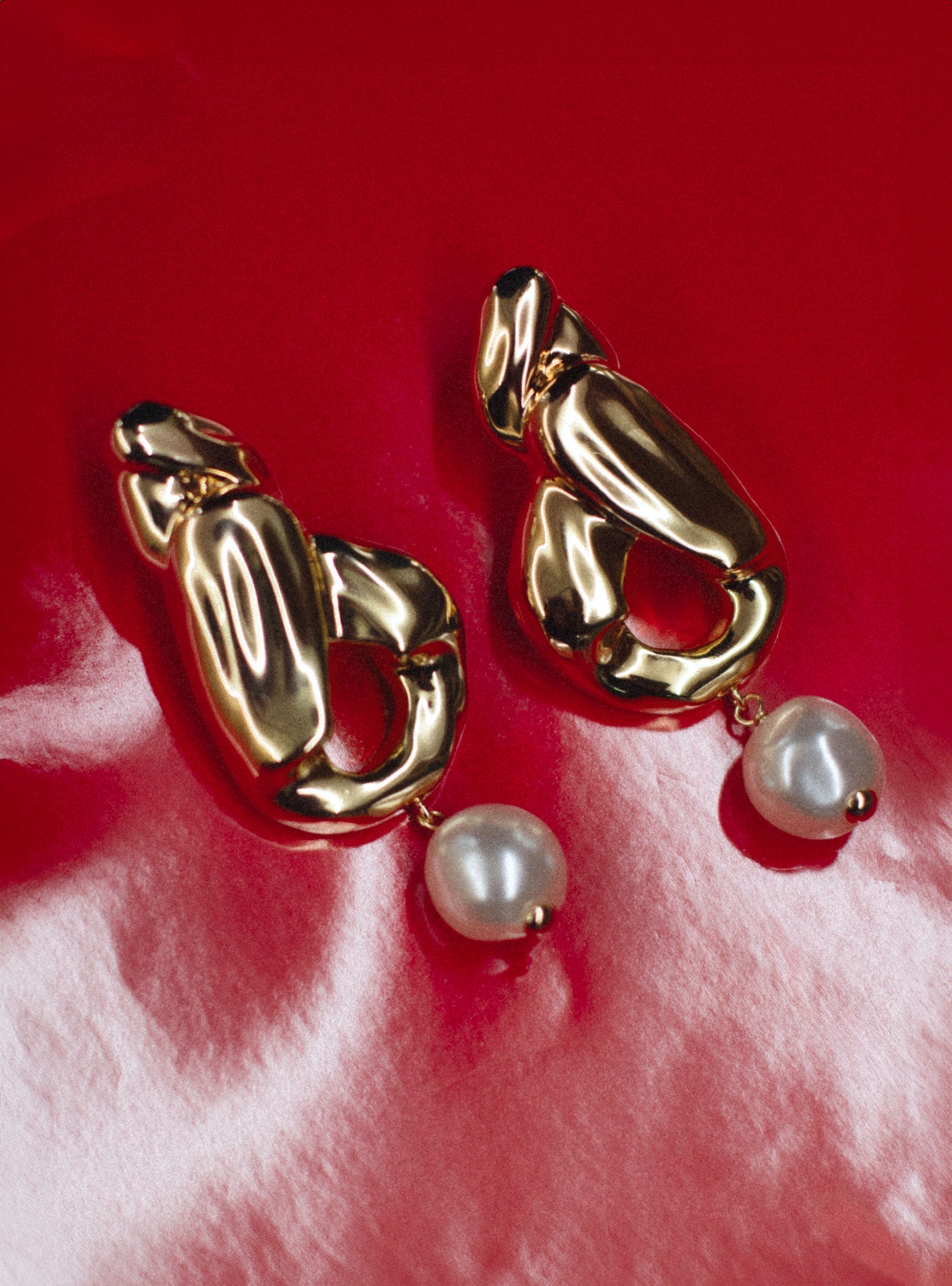 Gold Faux Pearl Drop Earrings - 5