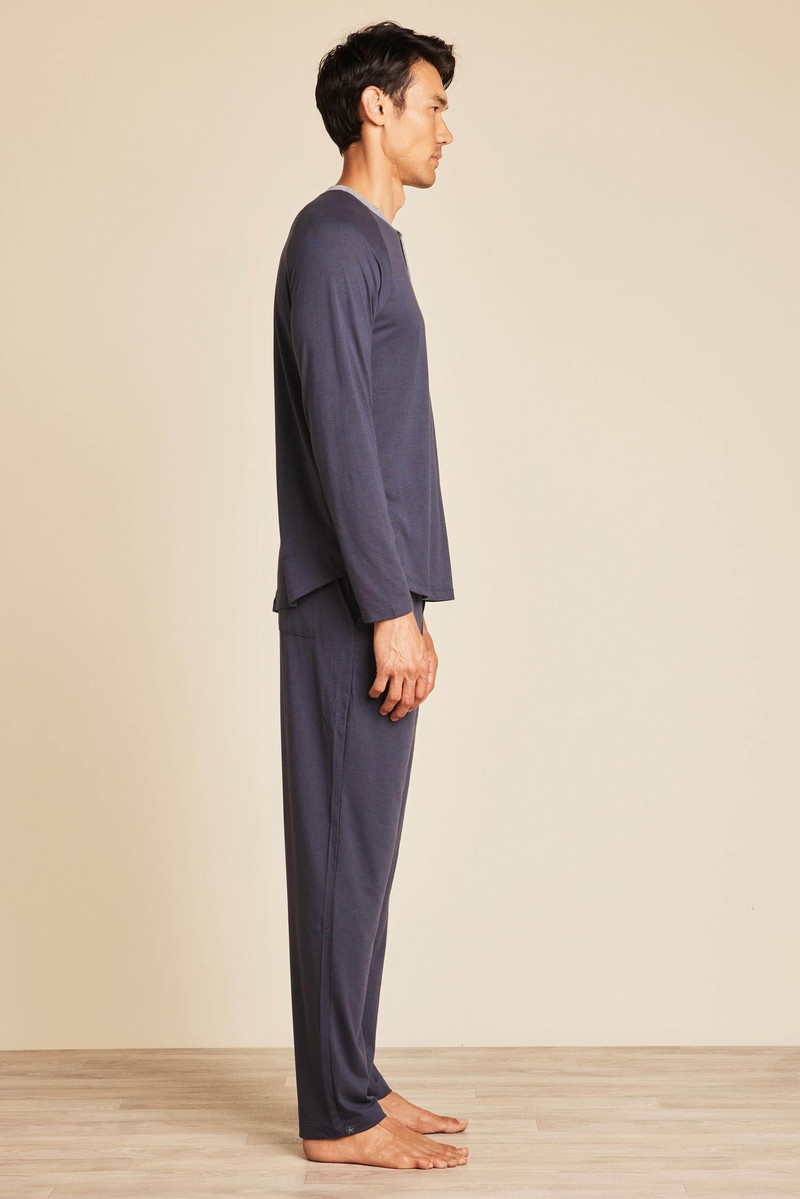 Barefoot Dreams Malibu Collection® Triblend Henley outlook