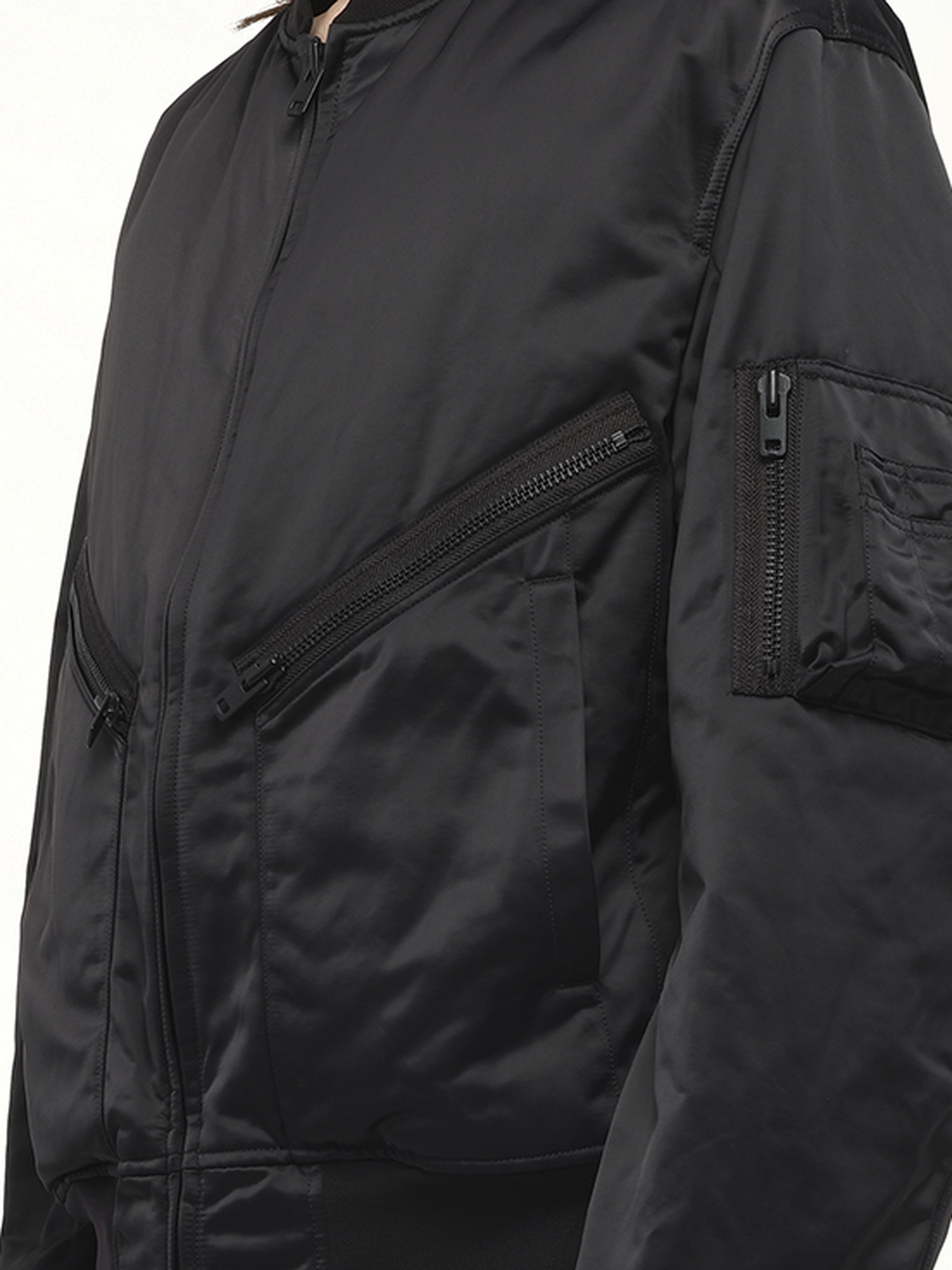 Bomber Jacket in Black - 3