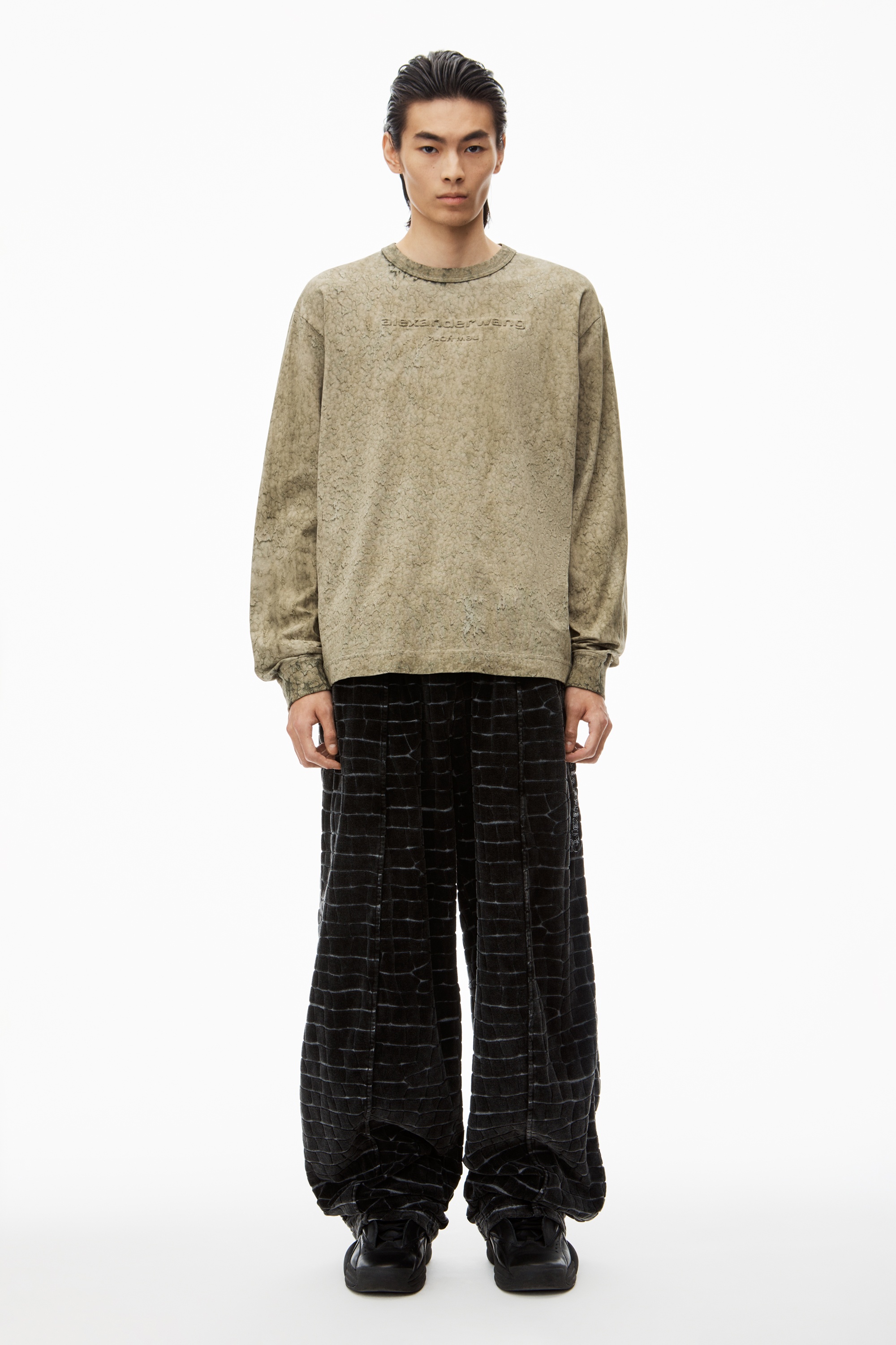 Logo Embossed Splatter Wash Longsleeve in Cotton Hemp Jersey - 6