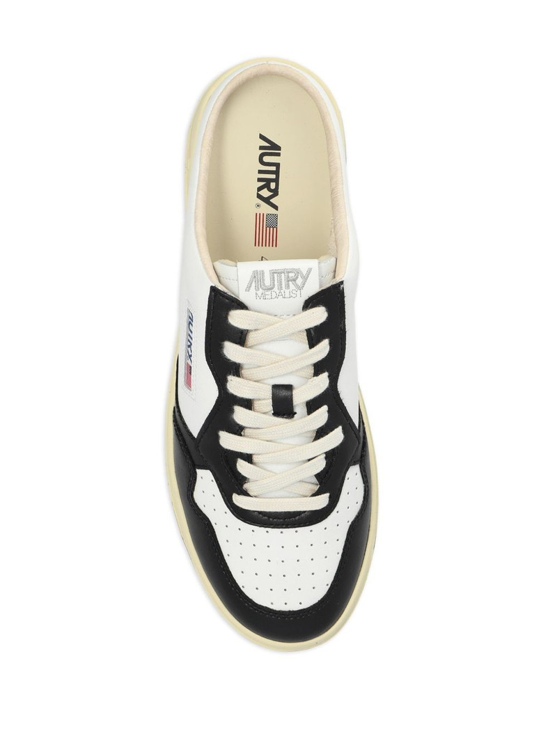 AUTRY Medalist Mule leather sneakers outlook
