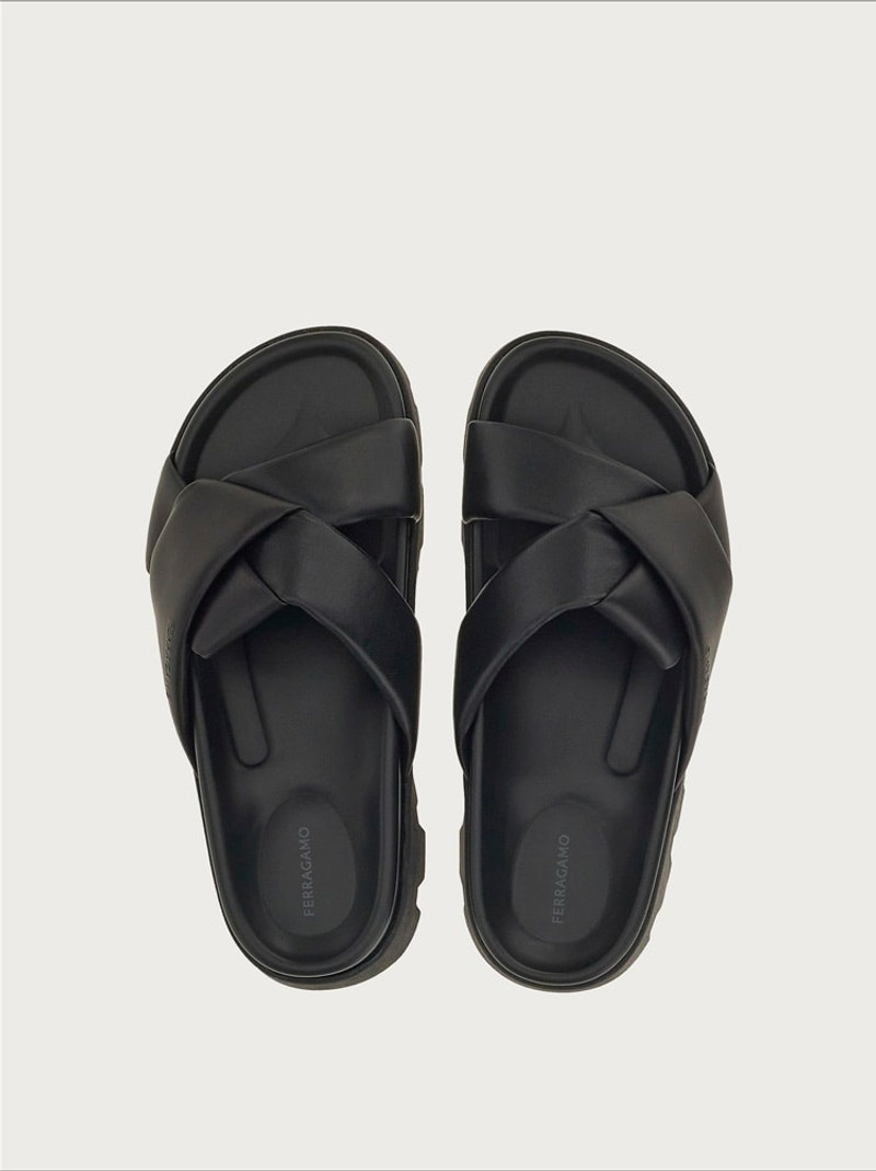 SPORTY SLIDER WITH ORIGAMI KNOT 2