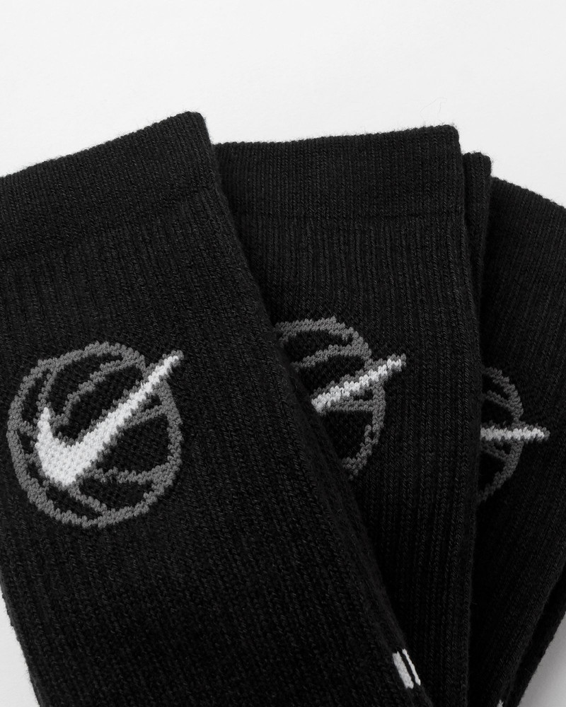 Nike Everyday Crew Socks outlook