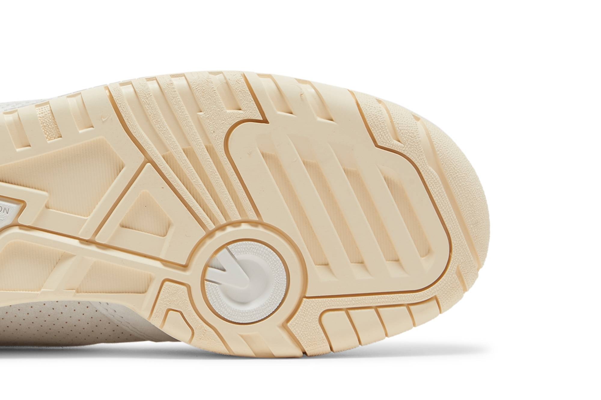 Wmns 550 'Sea Salt Macadamia Nut' - 5