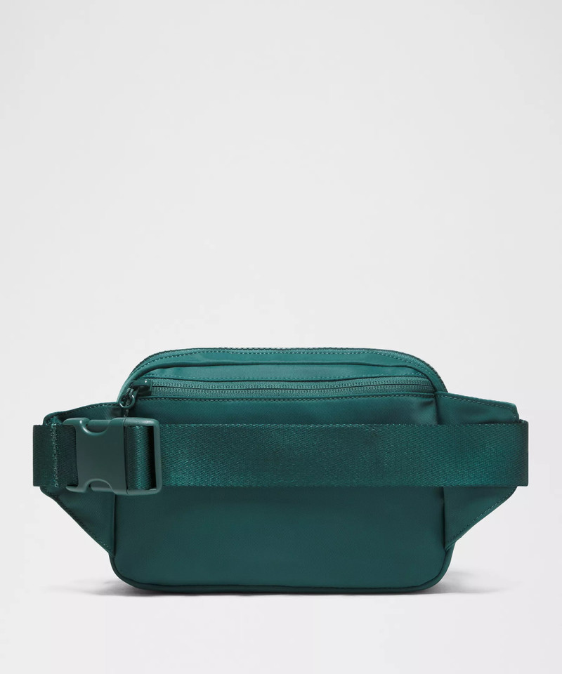 Everywhere Belt Bag Large 2L 3