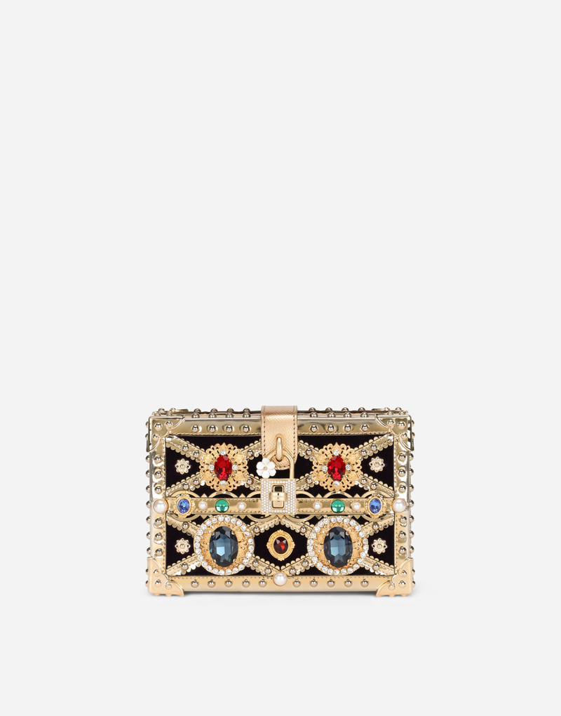 Dolce 상자 와 bejeweled embellishment 1