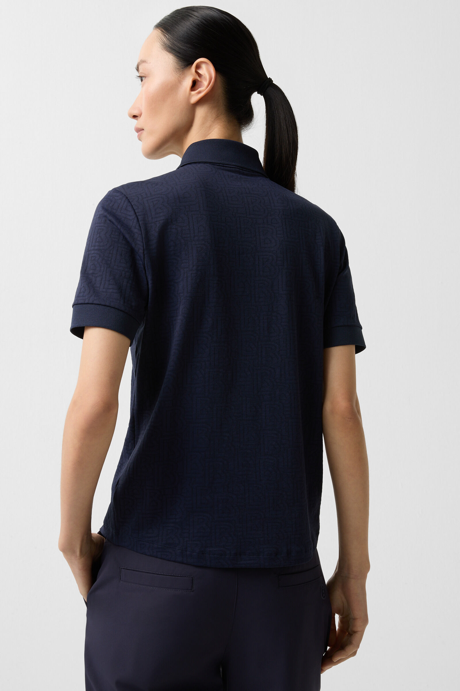 Larina functional short-sleeved top in Navy blue - 3