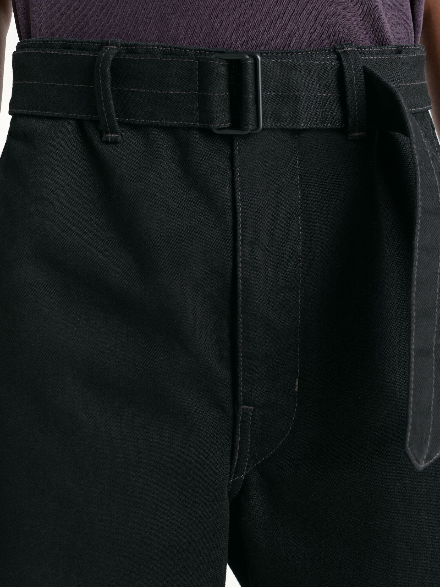 Women Twisted Belted Pants In Black - 6