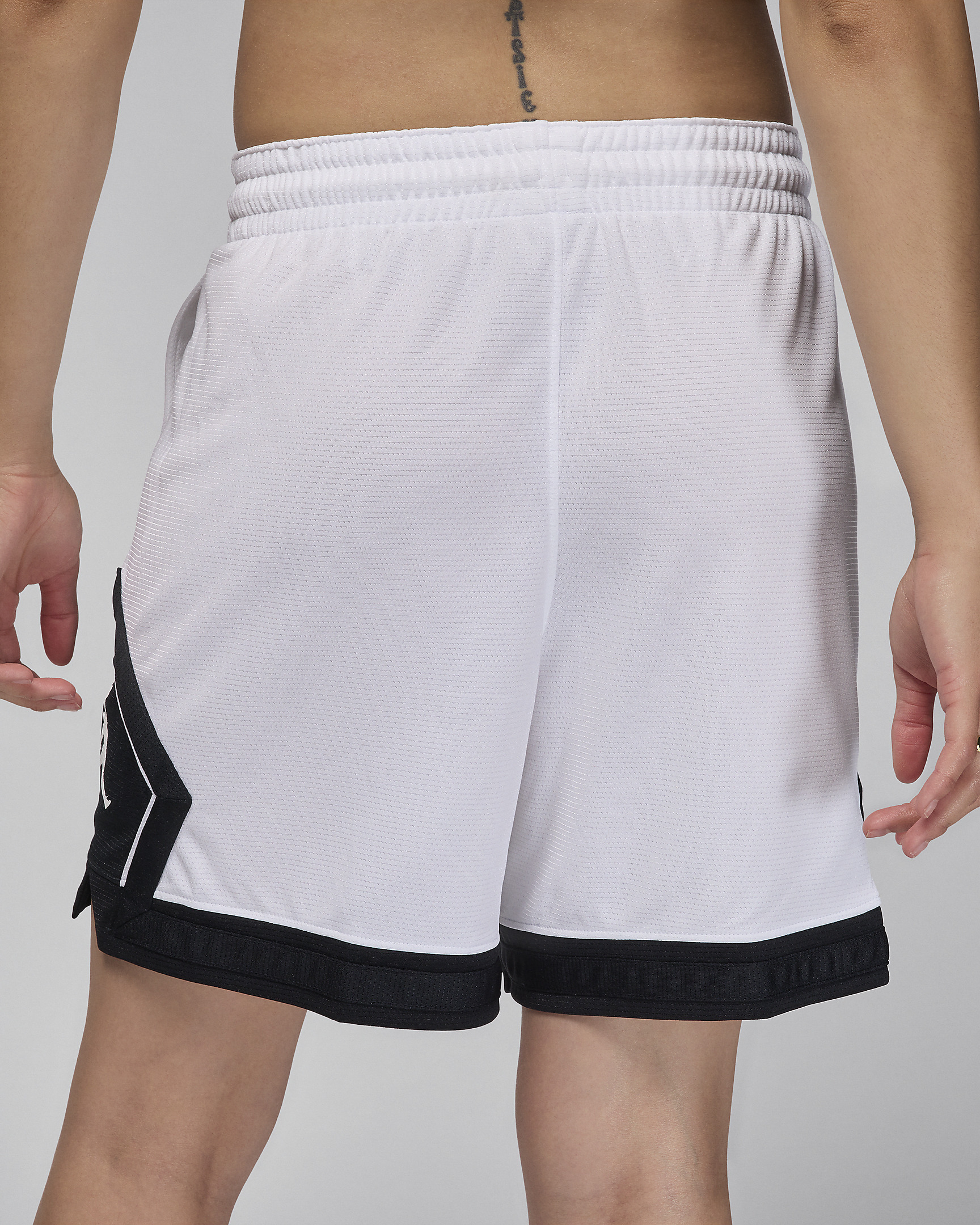 Jordan Sport Women's 4" Diamond Shorts - 3