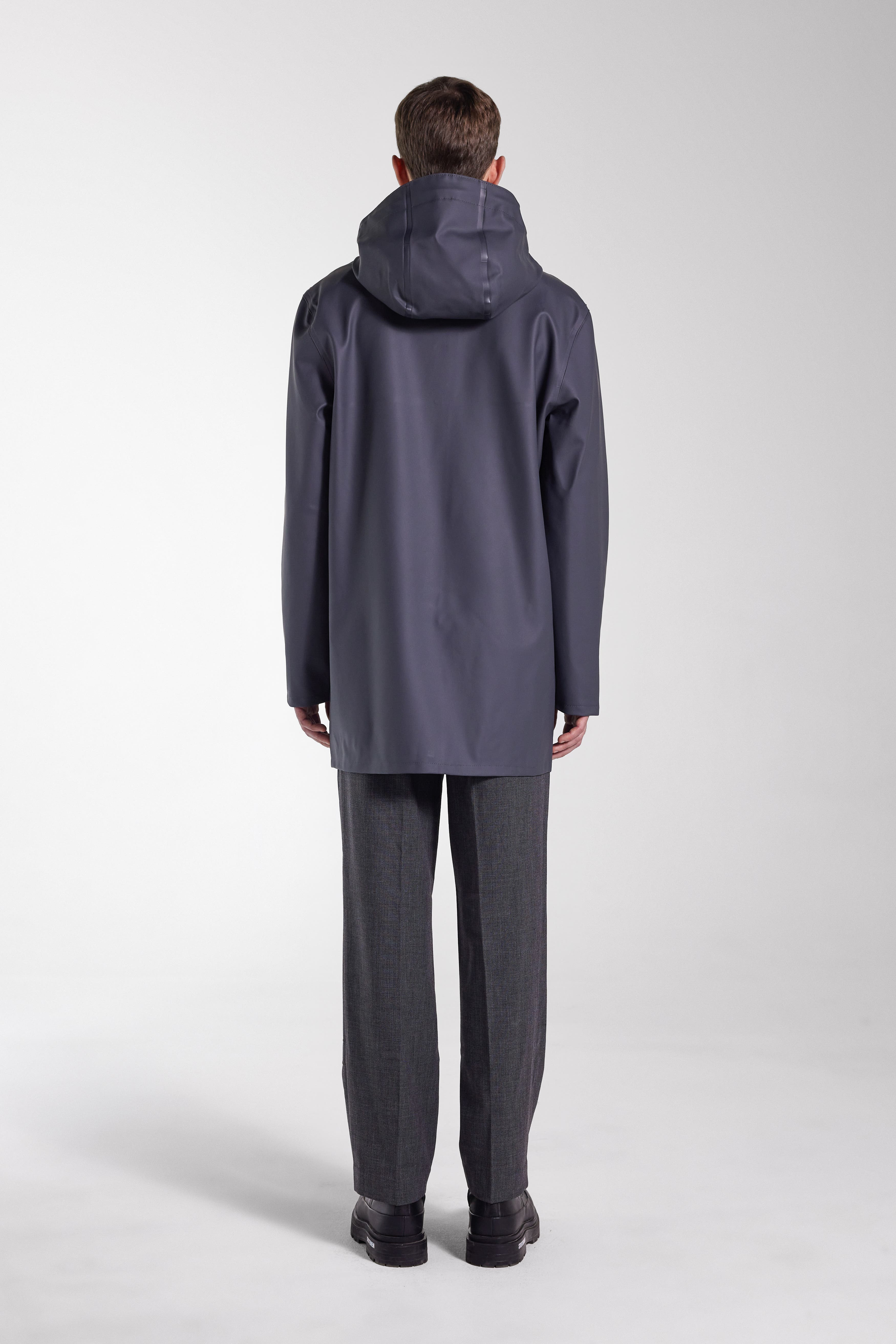 Stutterheim Stockholm Long Sleeve Hooded Raincoat in Charcoal at Nordstrom - 3