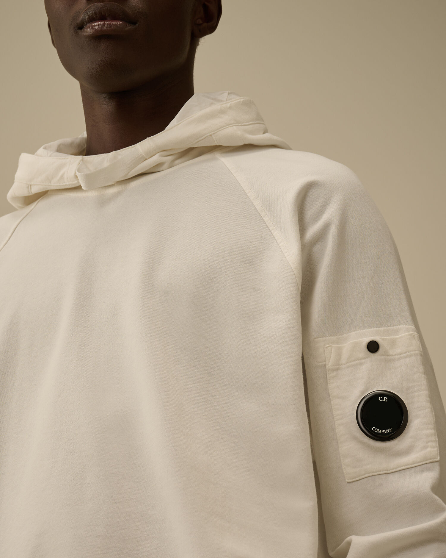 Light Fleece Hooded Lens Sweatshirt - 5