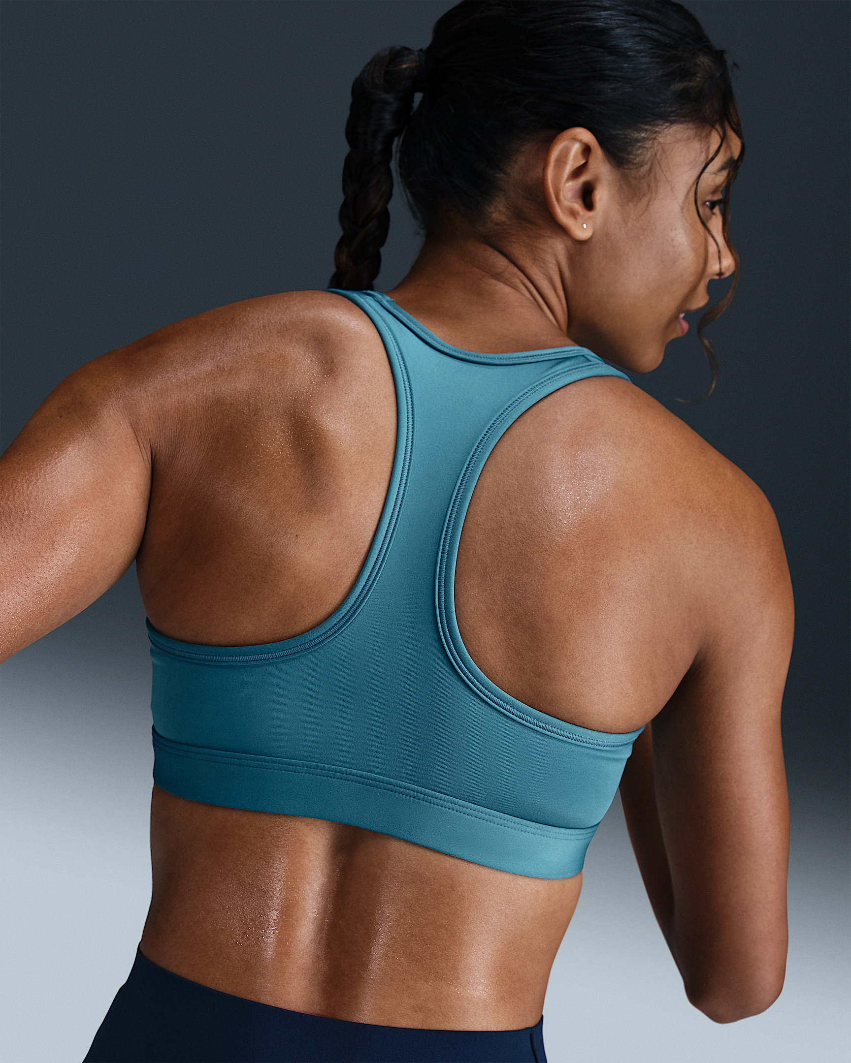 Nike Swoosh Medium Support Women's Padded Sports Bra - 2
