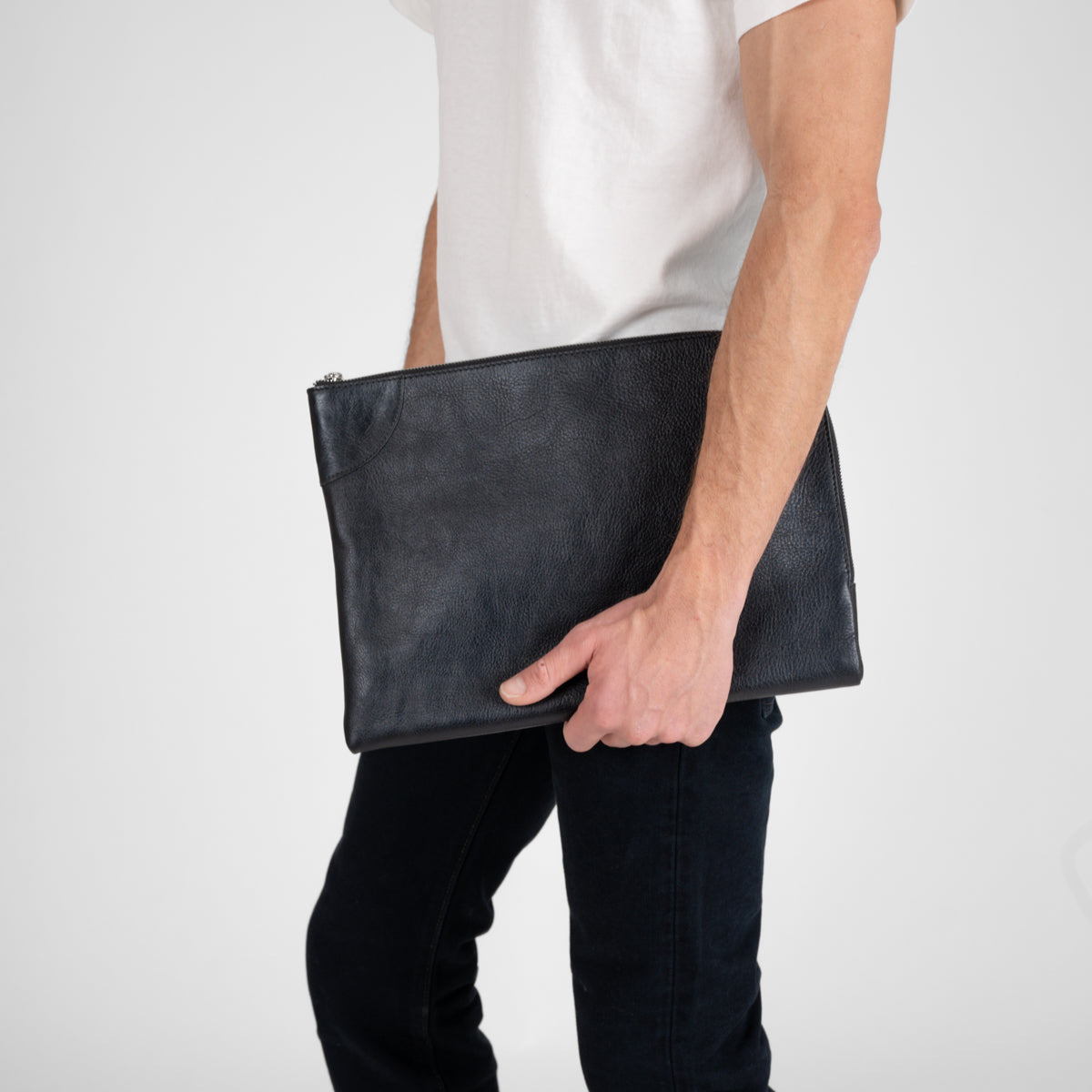 OGL-KM-BANKER-LRG-TBLK OGL Large Banker Pouch - Tumbled Black - 2