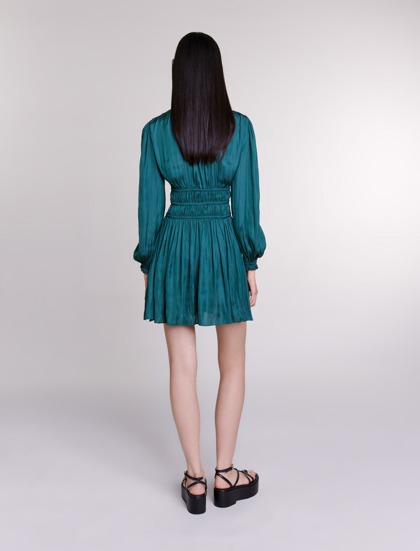 Short satin dress - 5