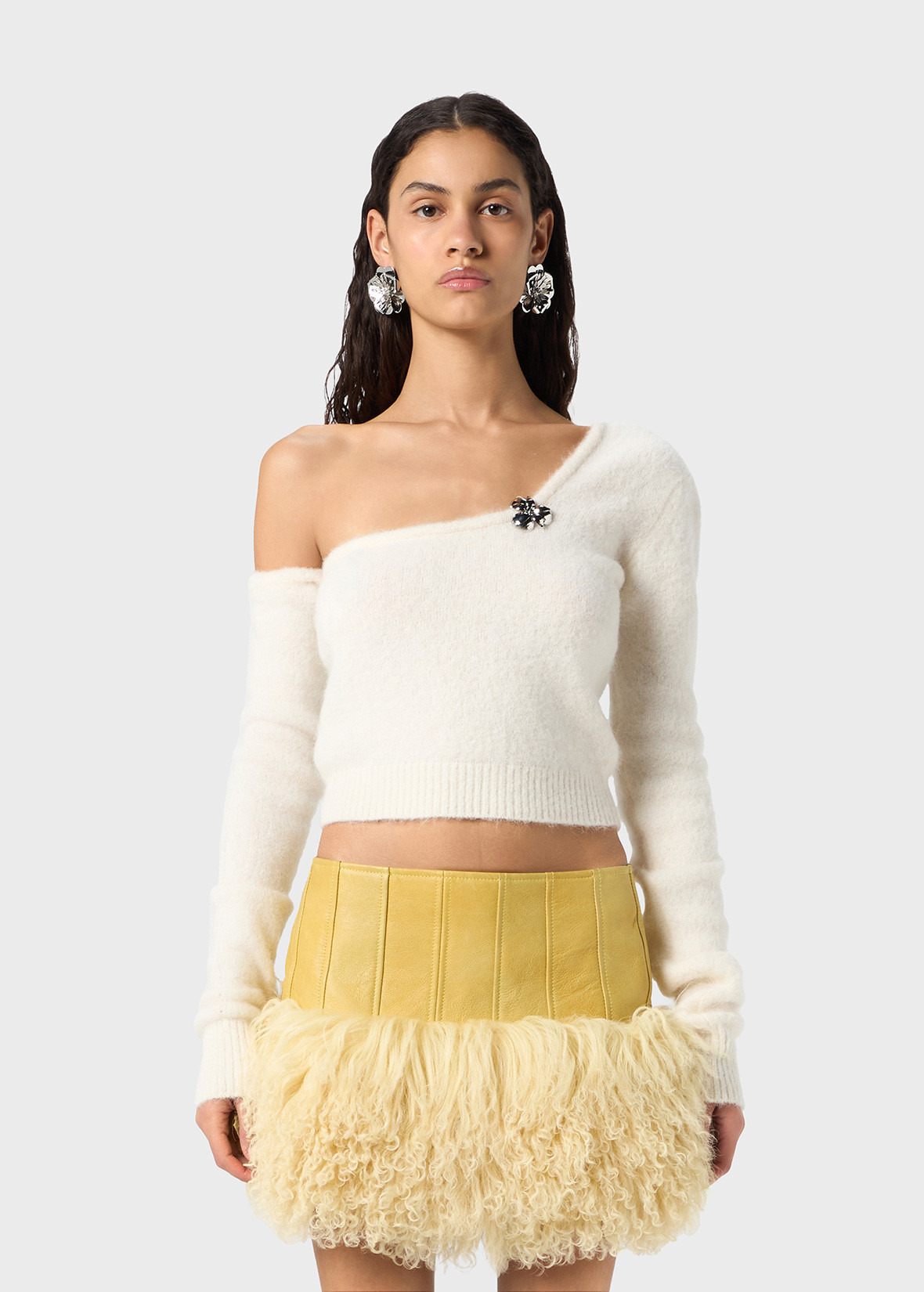 ONE-SHOULDER TOP WITH METAL FLOWER - 3