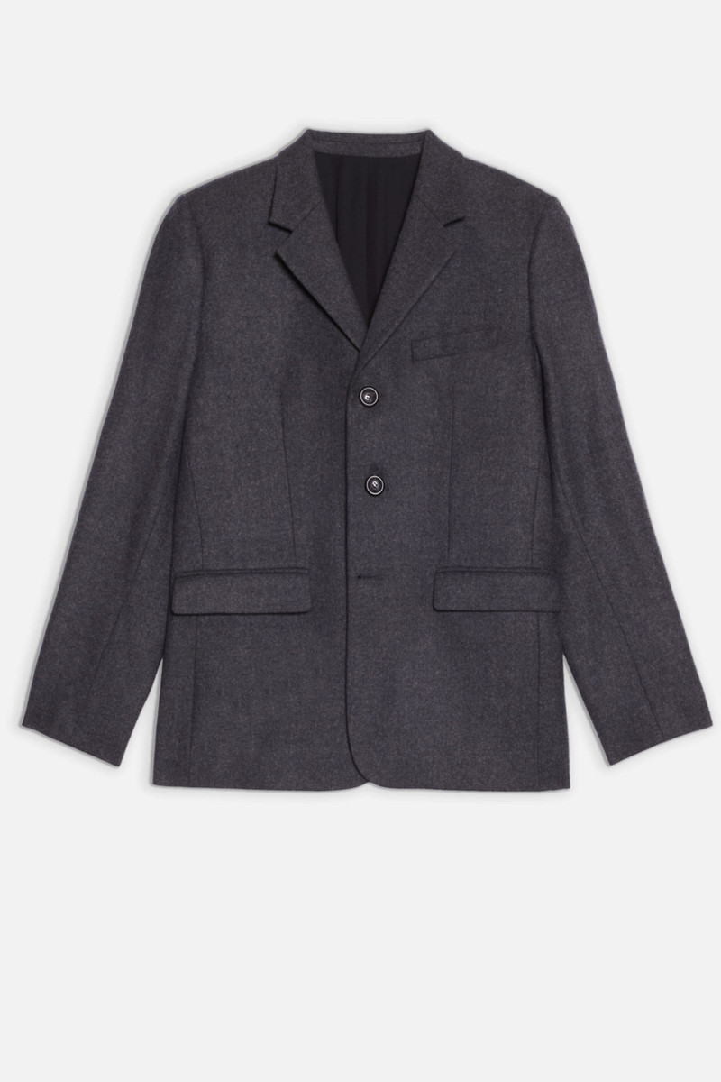 Three Buttons Jacket 7