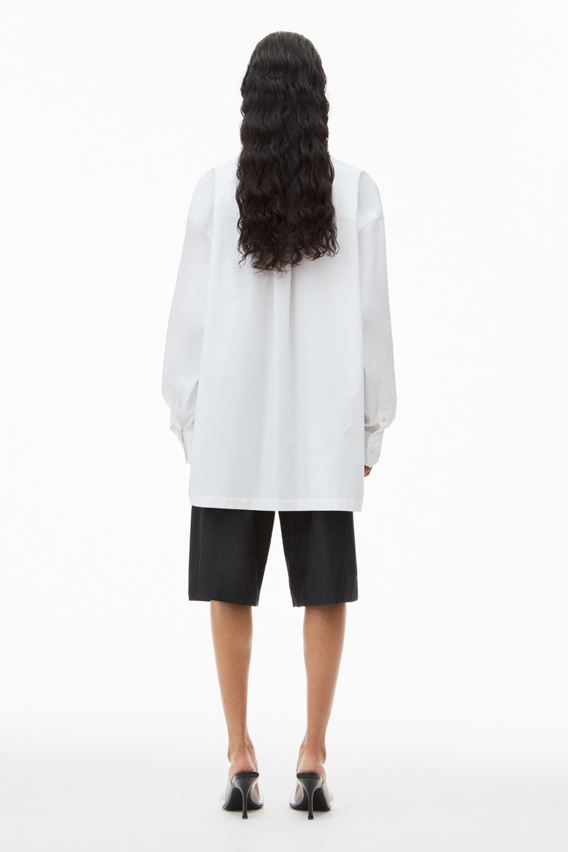 button up boyfriend shirt in compact cotton with apple logo patch 4