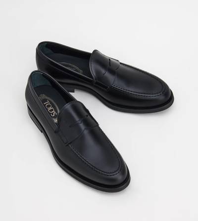 Tod's LEATHER LOAFERS - BLACK outlook