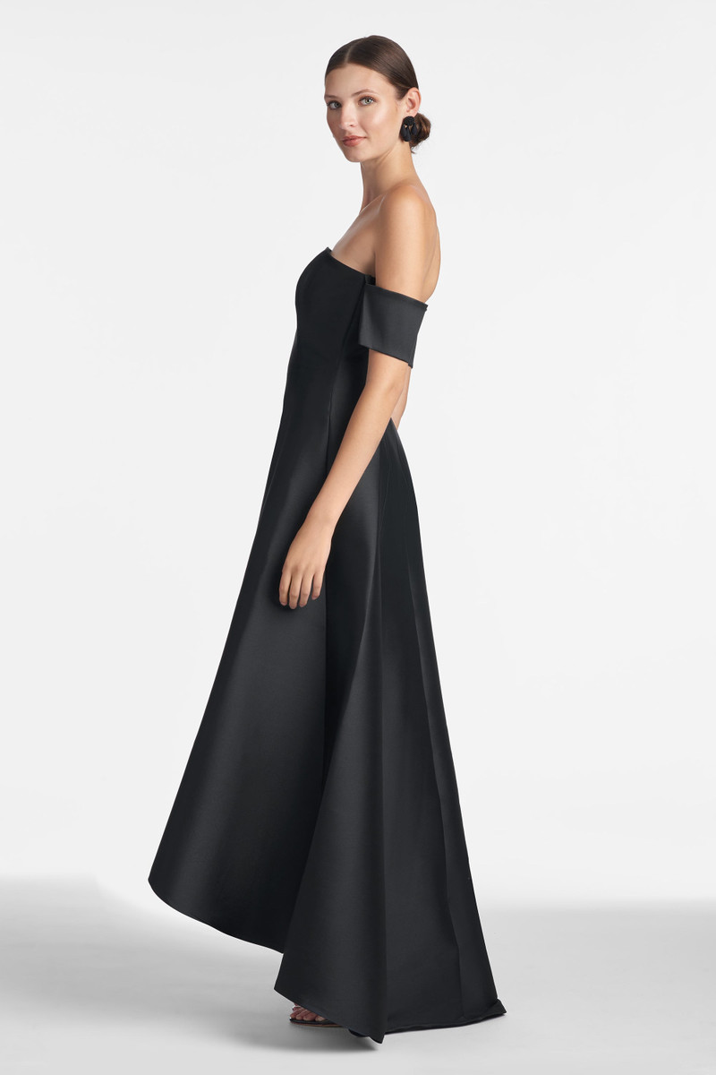 Agyness Gown - Black 3
