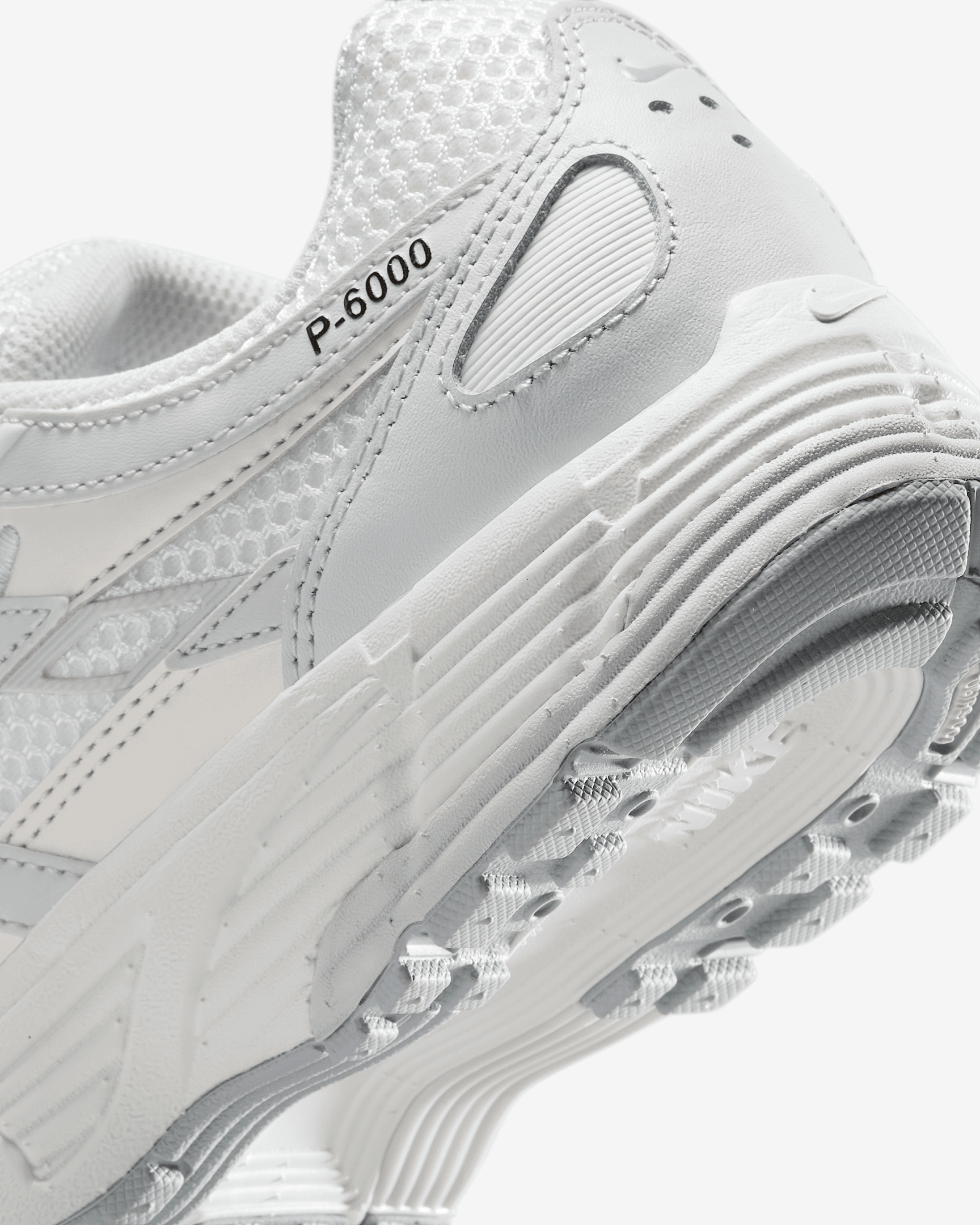Nike P-6000 SE Women's Shoes - 8