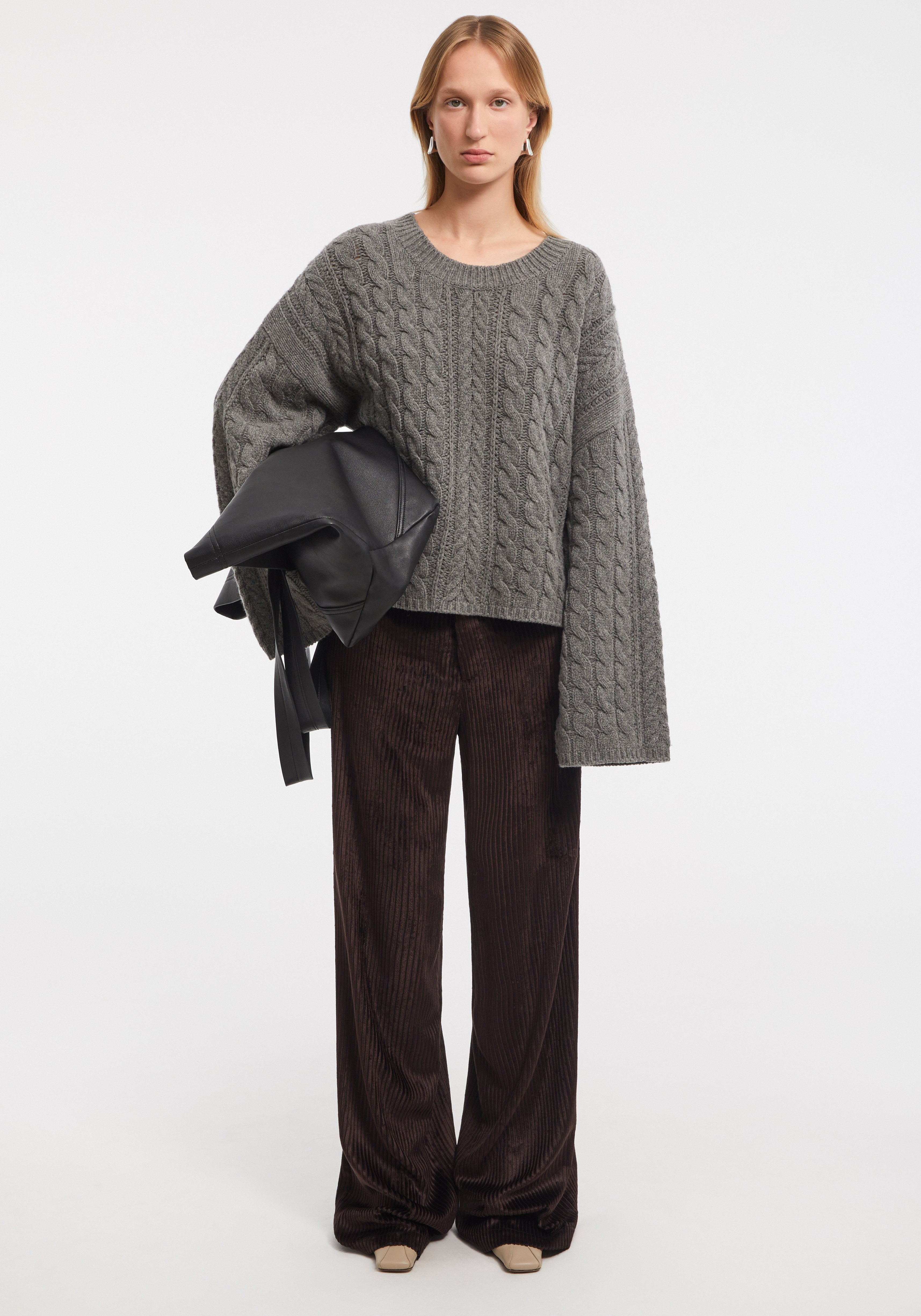 JIL
Cable-knit merino sweater - 2