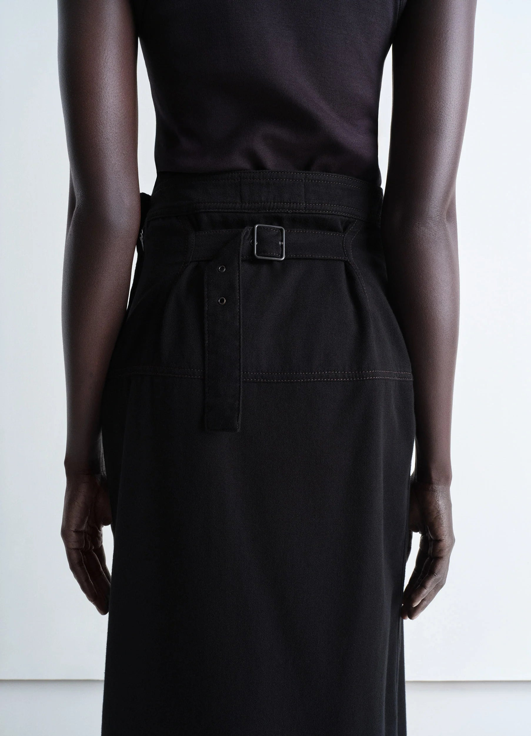 SKIRT WITH SLIT - 4