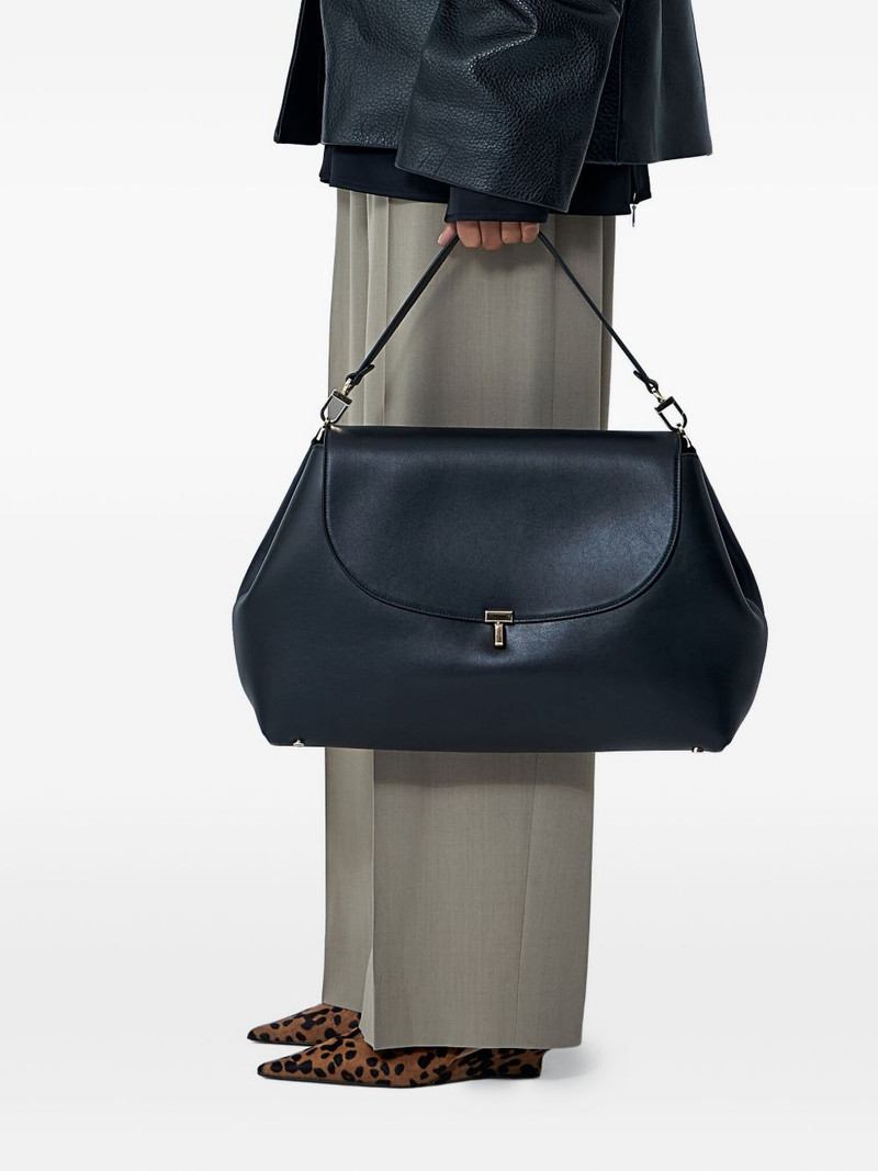 TOTEME T-Lock leather shoulder bag outlook