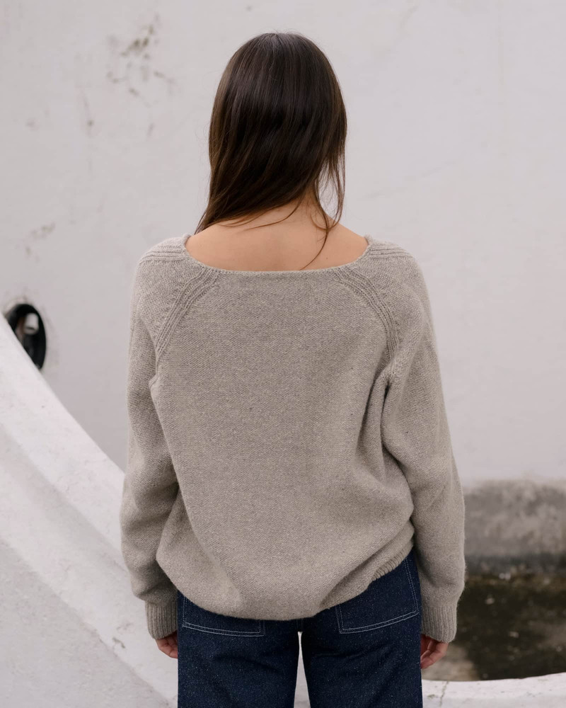 Soar V Neck - Recycled Wool 7