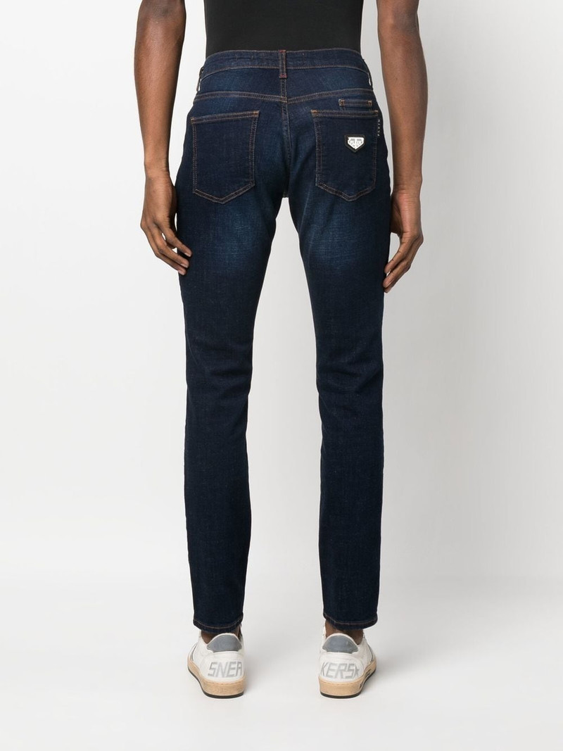 slim-cut leg jeans 4