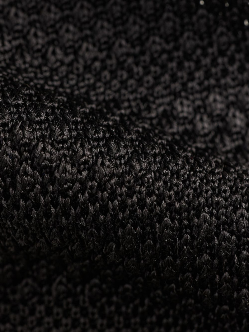 textured tie 3