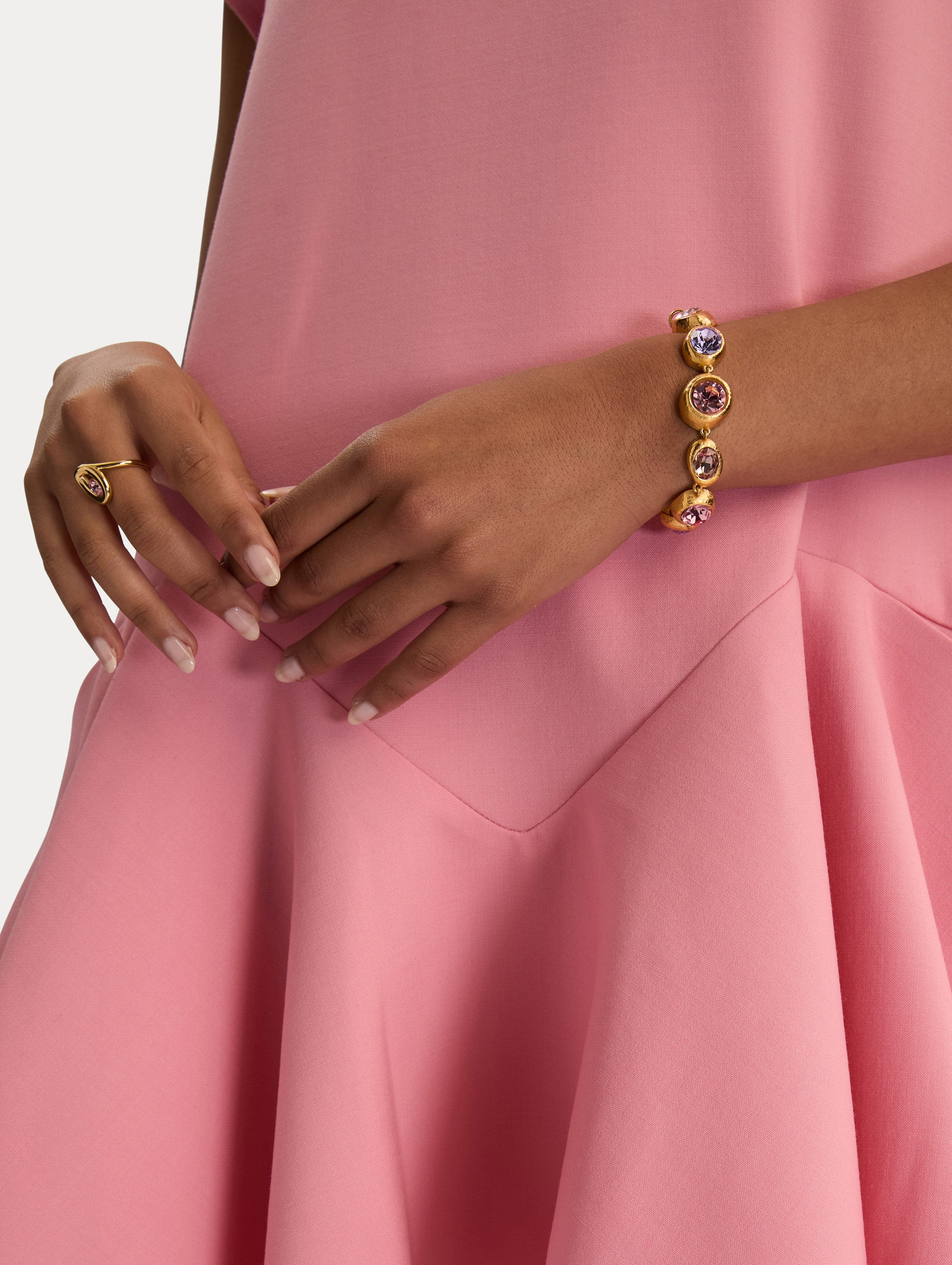 LOOPED OVAL RING - 3