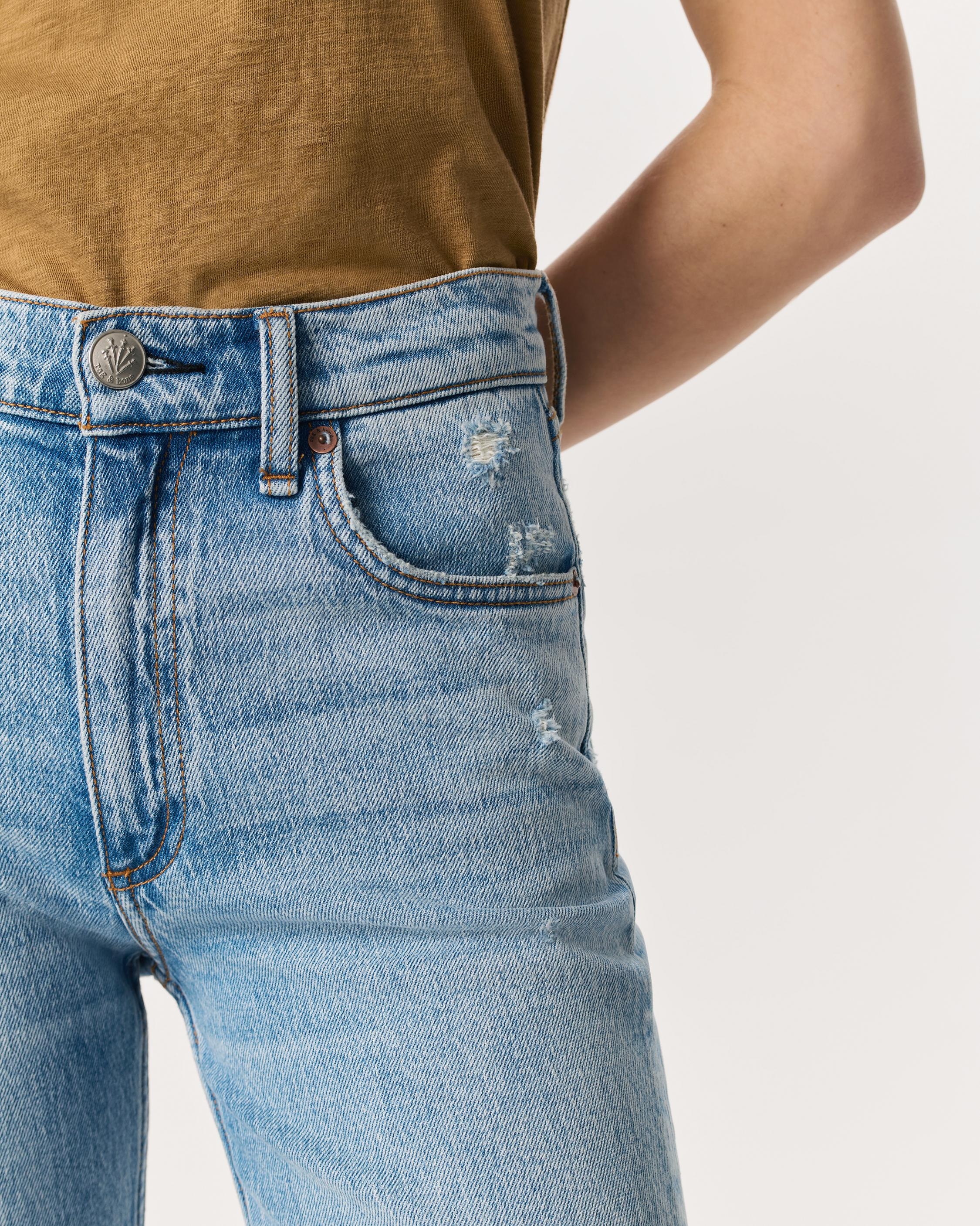 Dre Slim Boyfriend - Daphne
Low-Rise Vintage Stretch Jean - 4