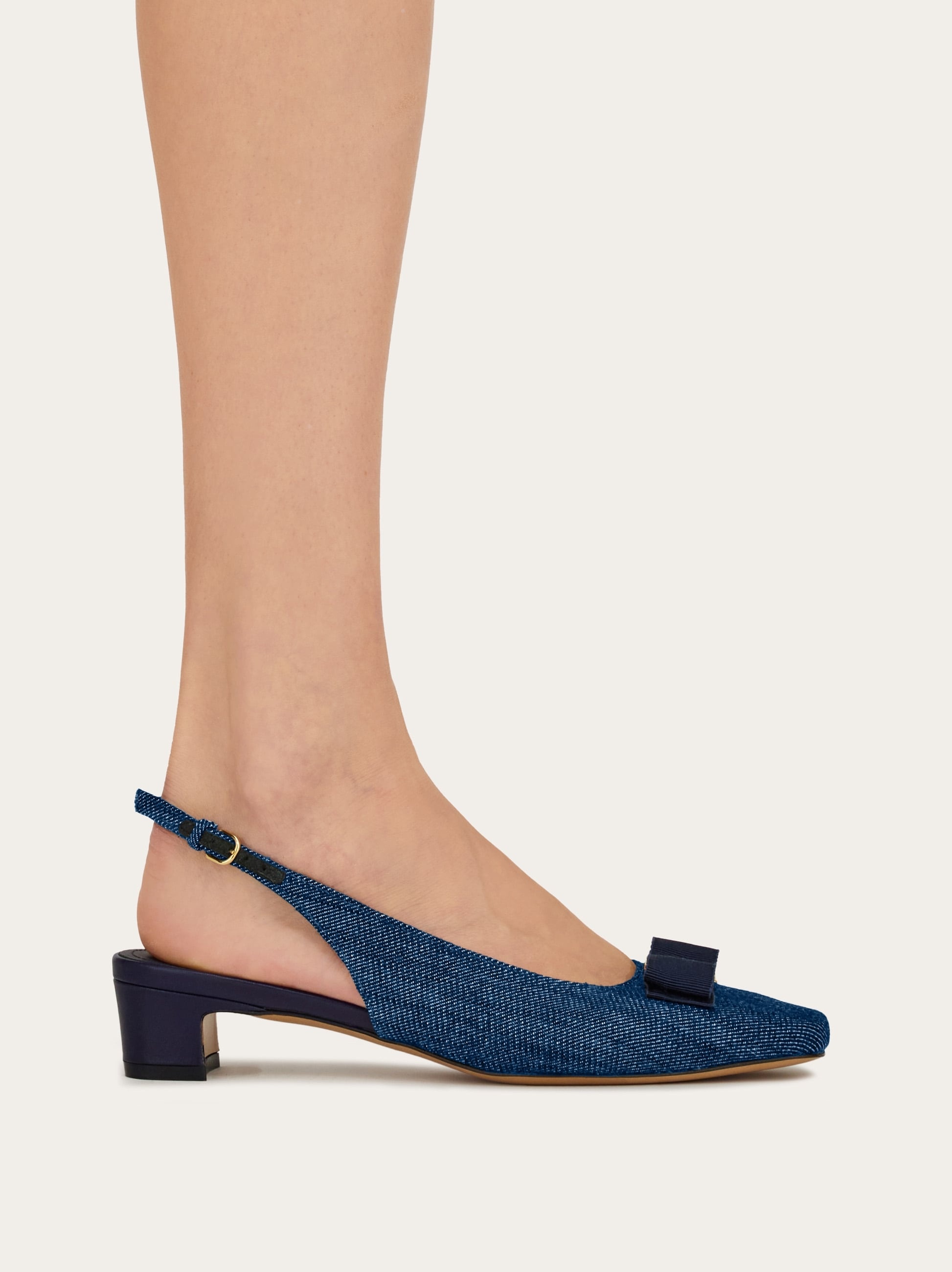 Iconic bow slingback pump - 3