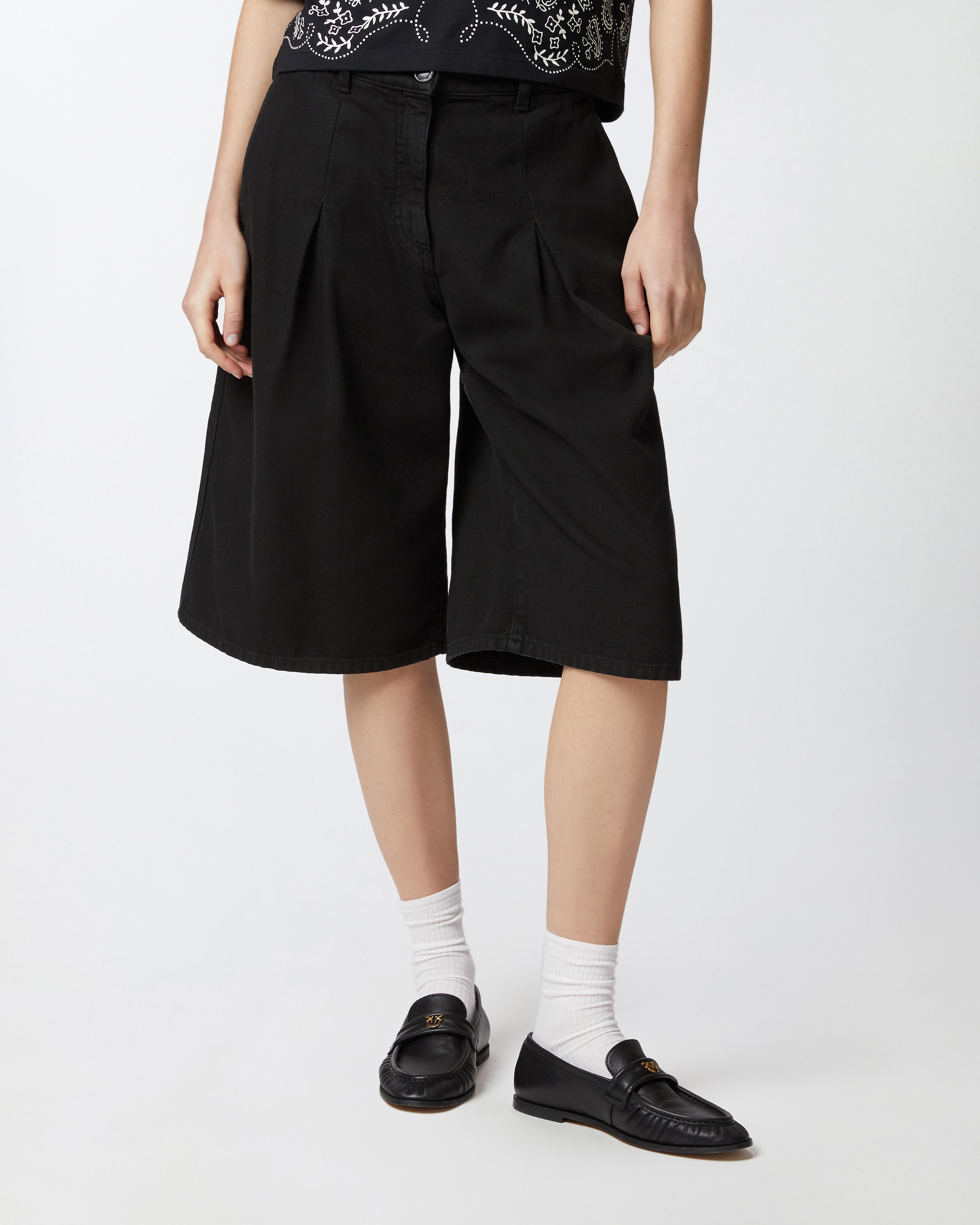 WIDE COTTON BERMUDA SHORTS WITH POCKETS - 3