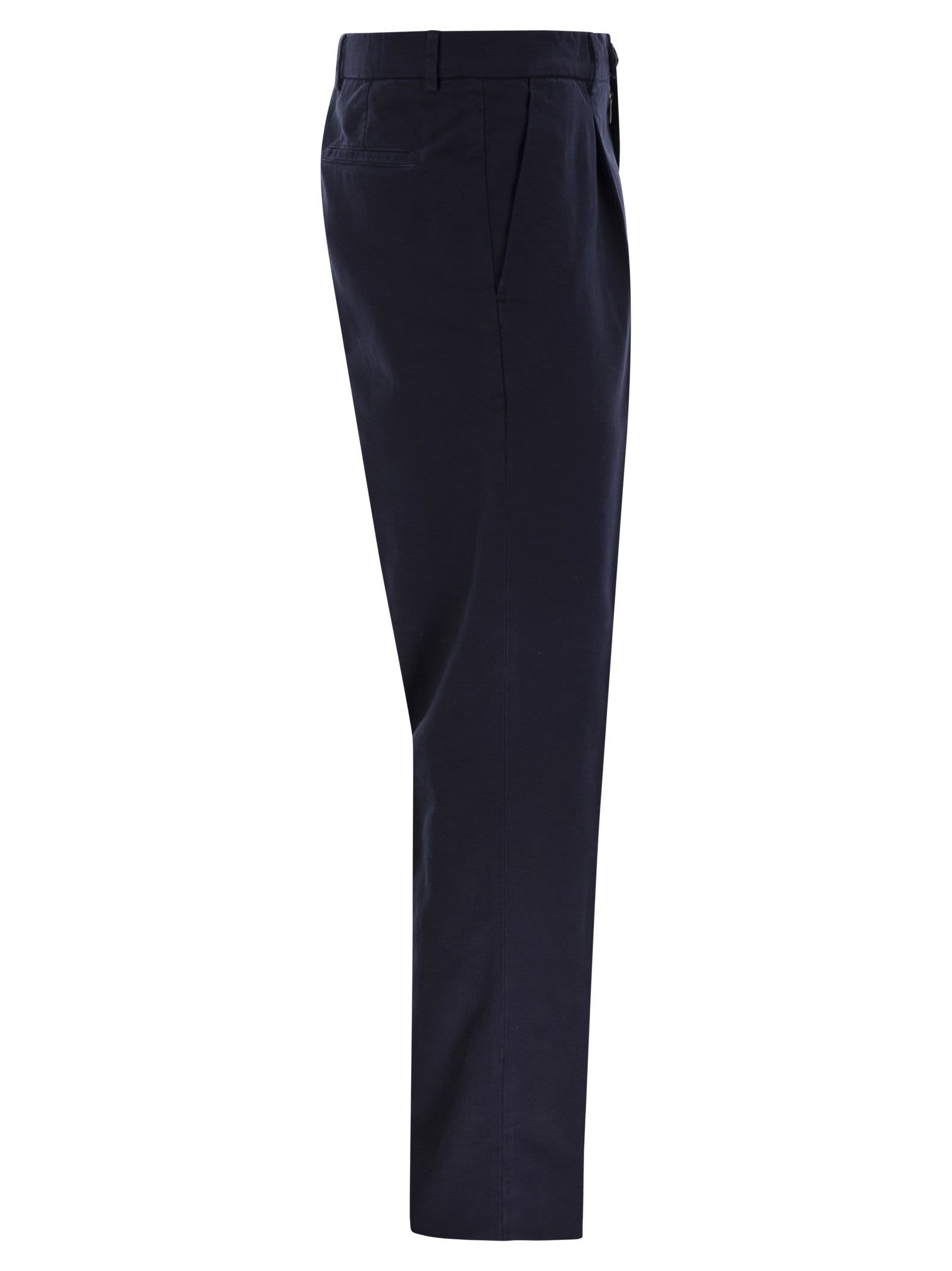 Brunello Cucinelli Men Leisure Fit Trousers In Garment-Dyed Cotton Velvet With Darts - 3
