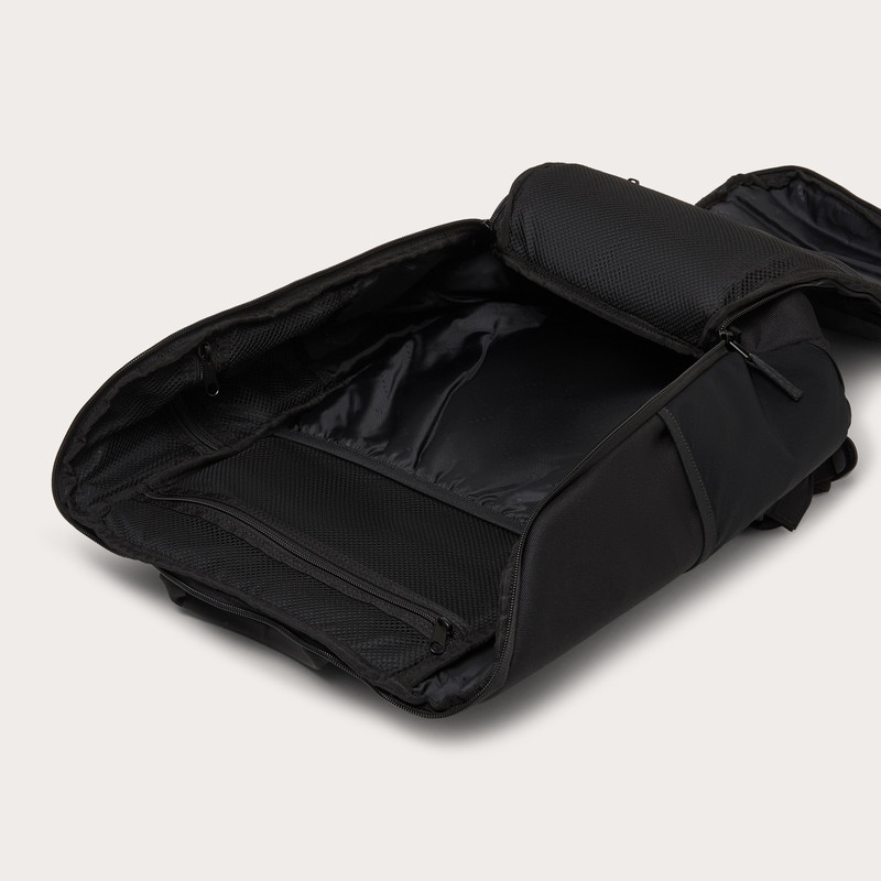 Urban Path Rc 25L Backpack 10