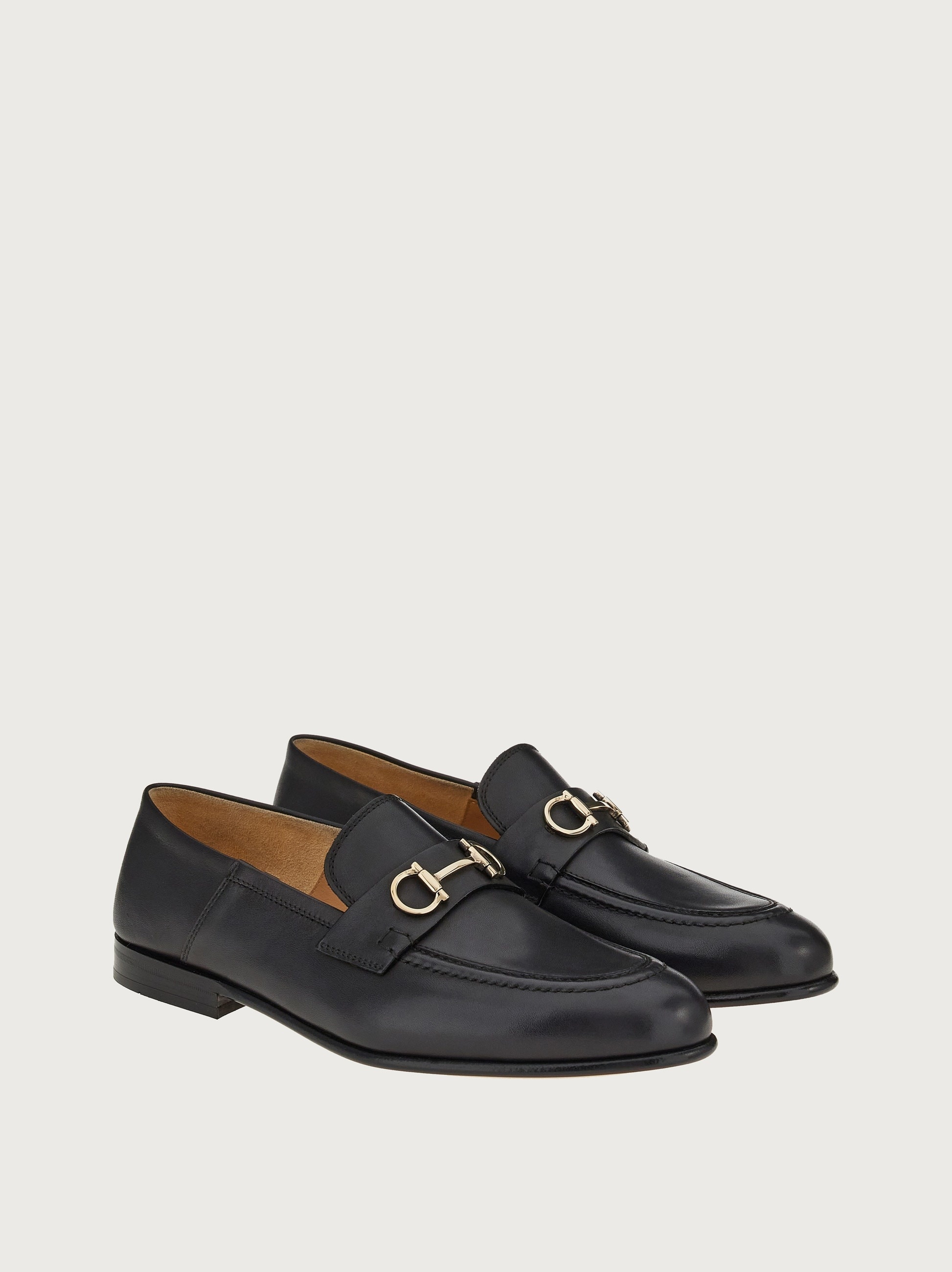 Mule loafer with Gancini ornament - 4