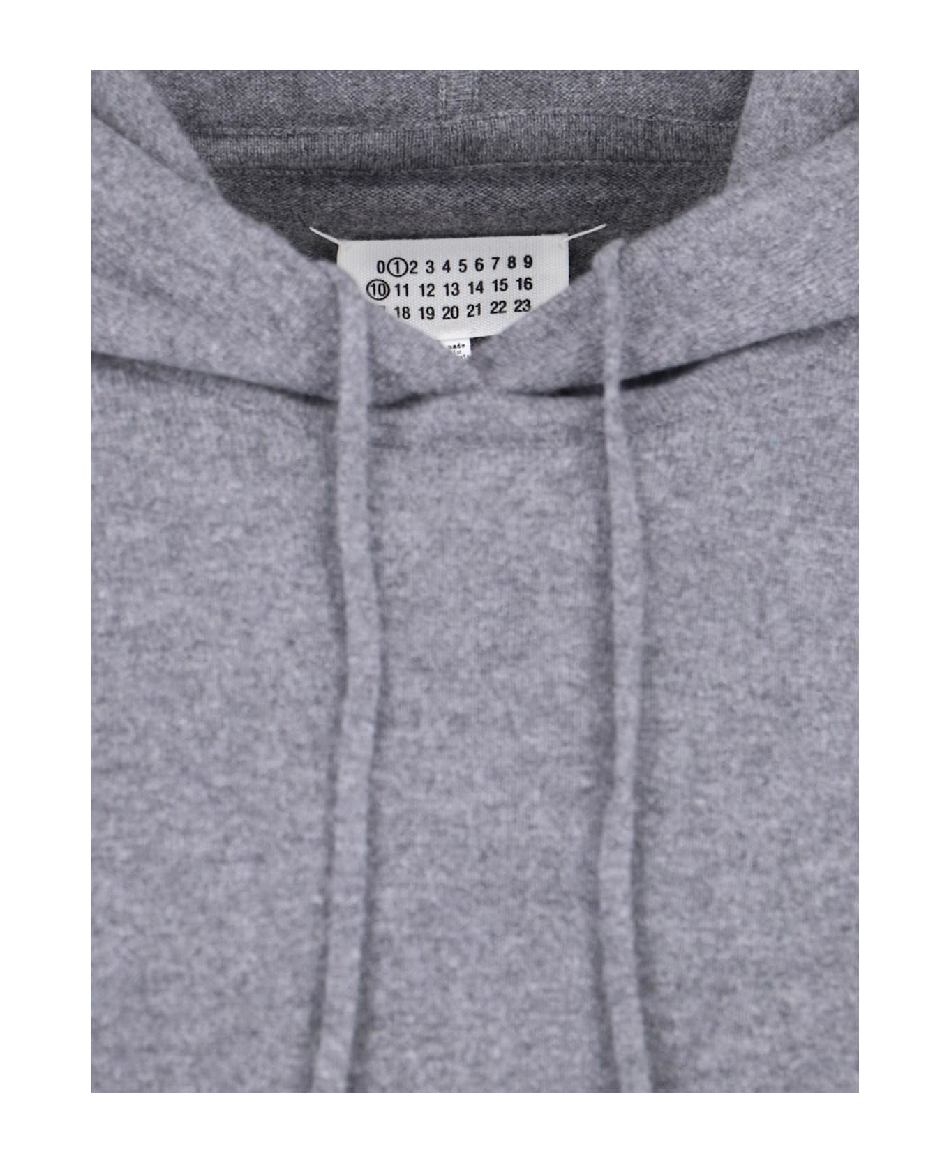 Knitted Hoodie - 2