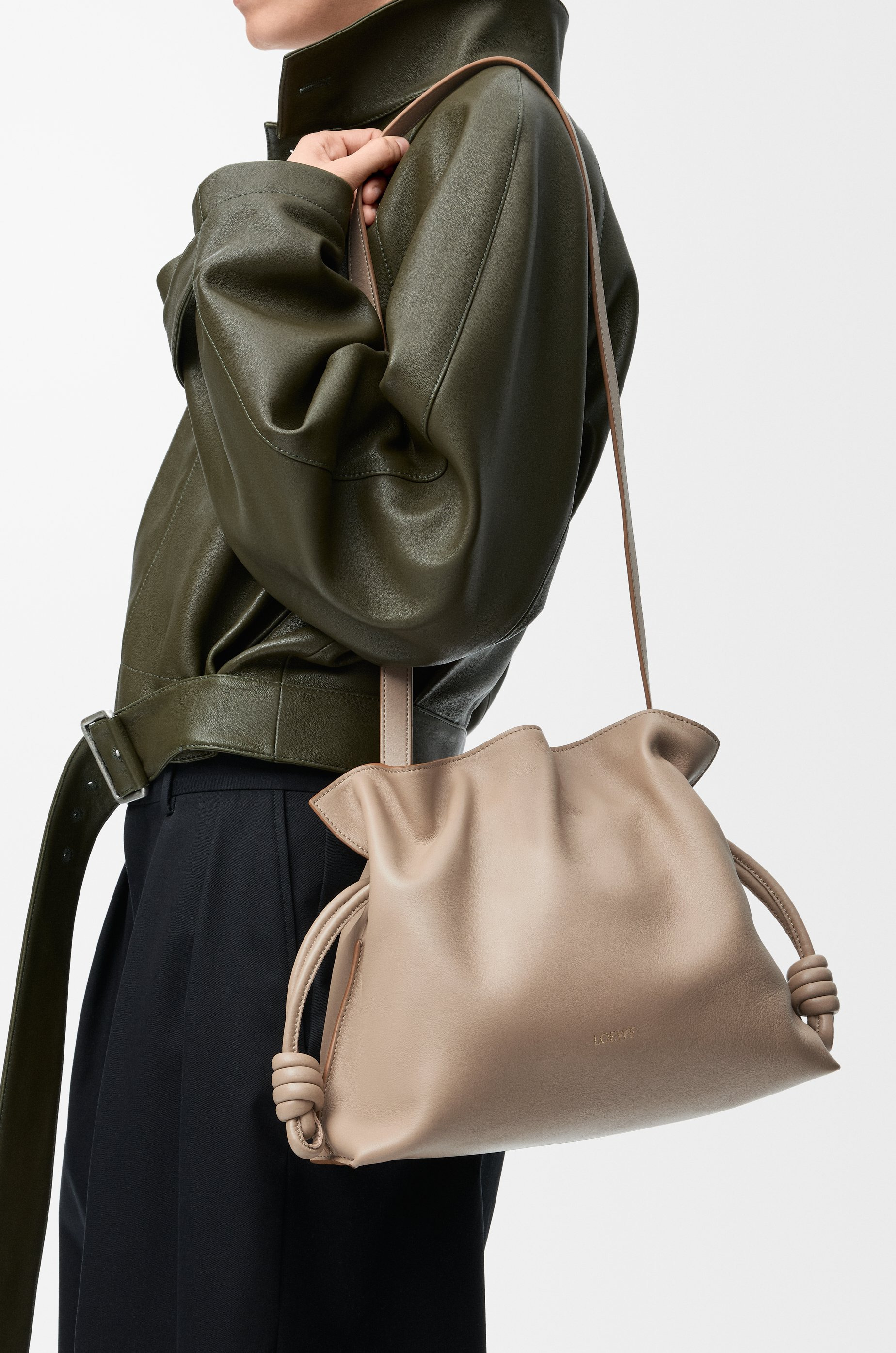 Medium Flamenco clutch in nappa calfskin - 3