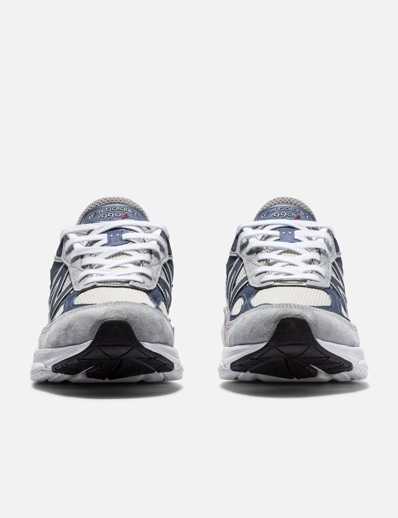 New Balance MADE IN USA 990V6 outlook