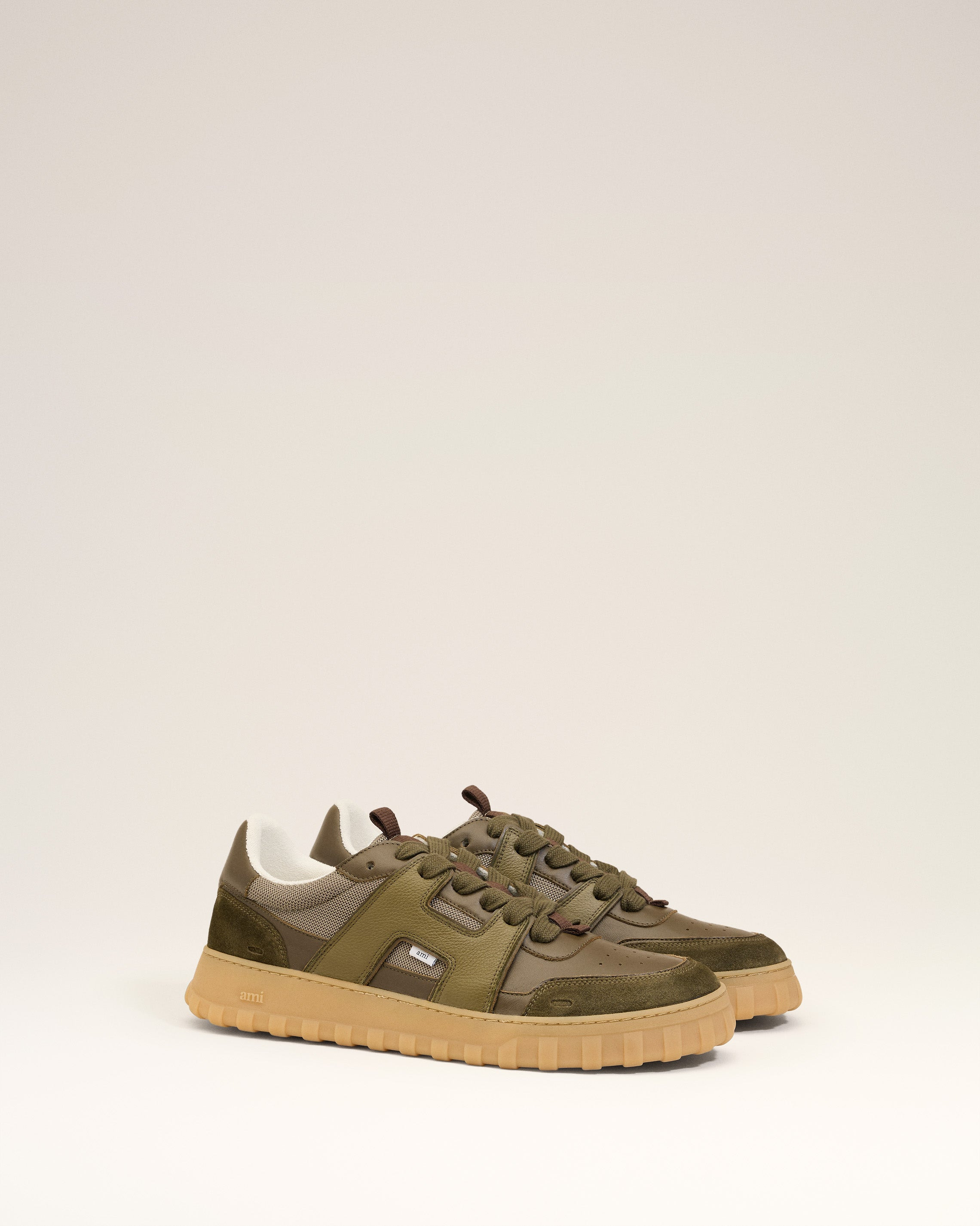 GREEN SMOOTH LEATHER LOW TOP A WALK SNEAKERS - 7