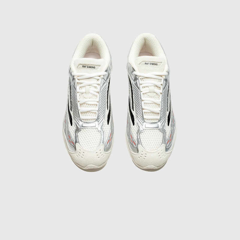 (RUNNER) ULTRASCEPTRE 3