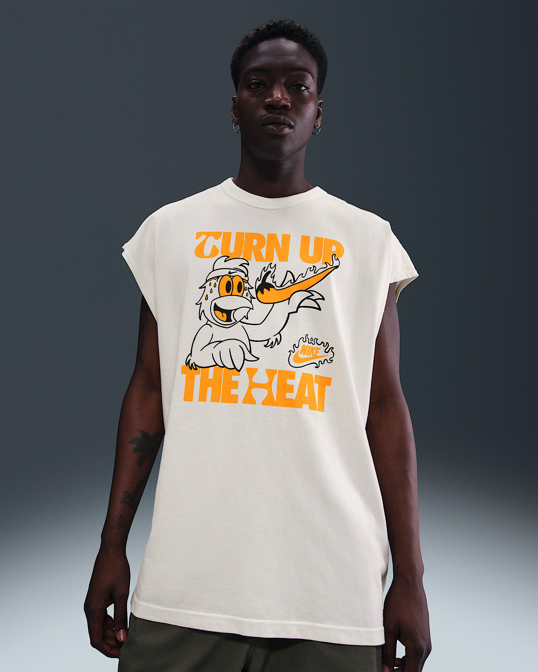Nike Sportswear Sleeveless T-Shirt - 1