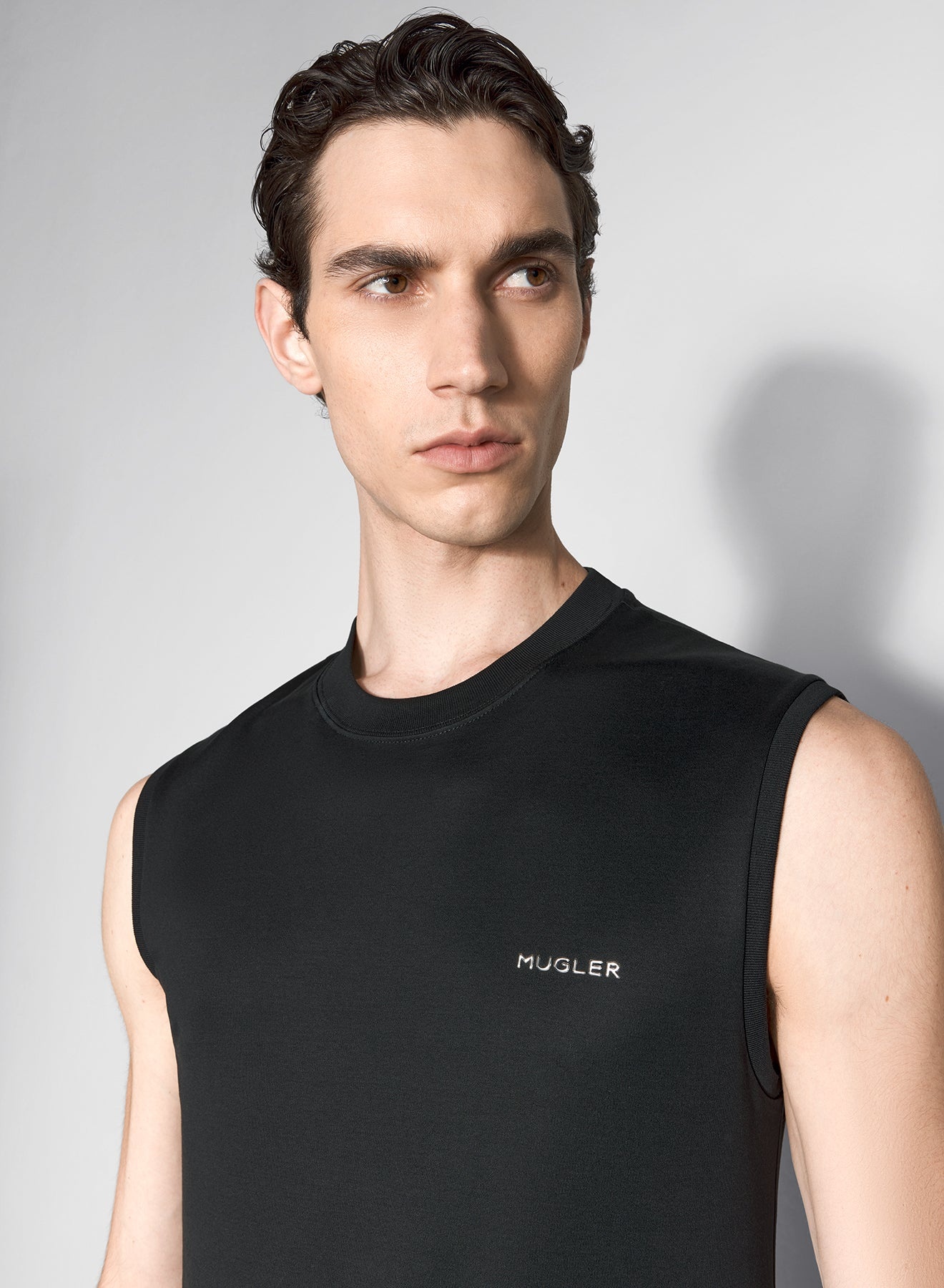 black signature sleeveless top - 3