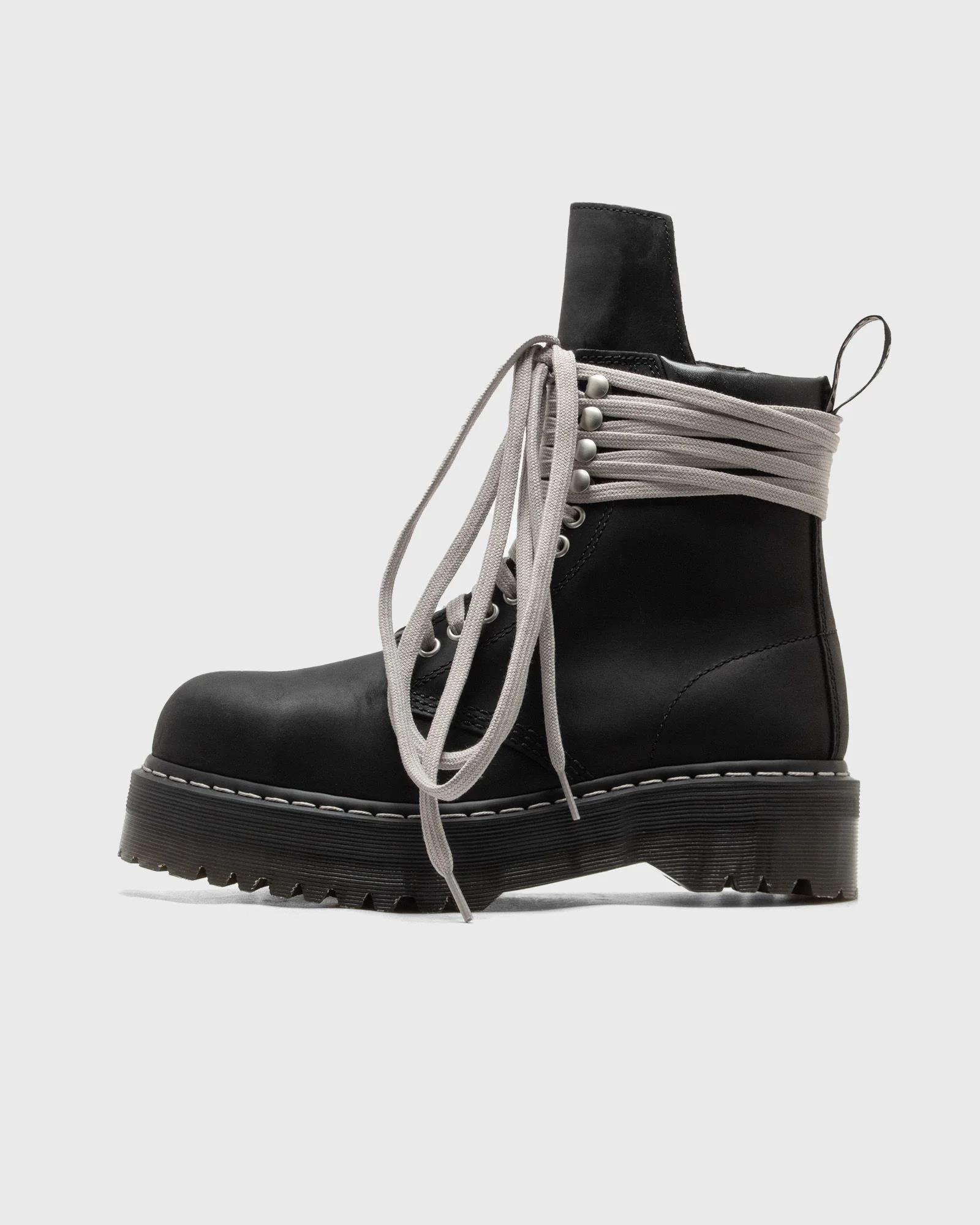 x DR. MARTENS QUAD SOLE STEEL TOE BOOT - 1